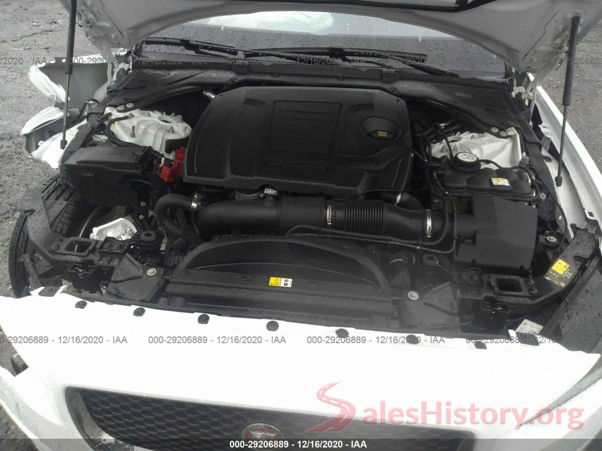 SAJAR4FX8KCP52456 2019 JAGUAR XE