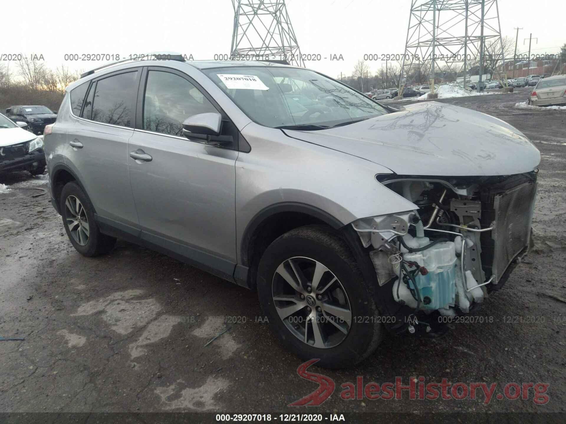 2T3RFREV9GW490104 2016 TOYOTA RAV4