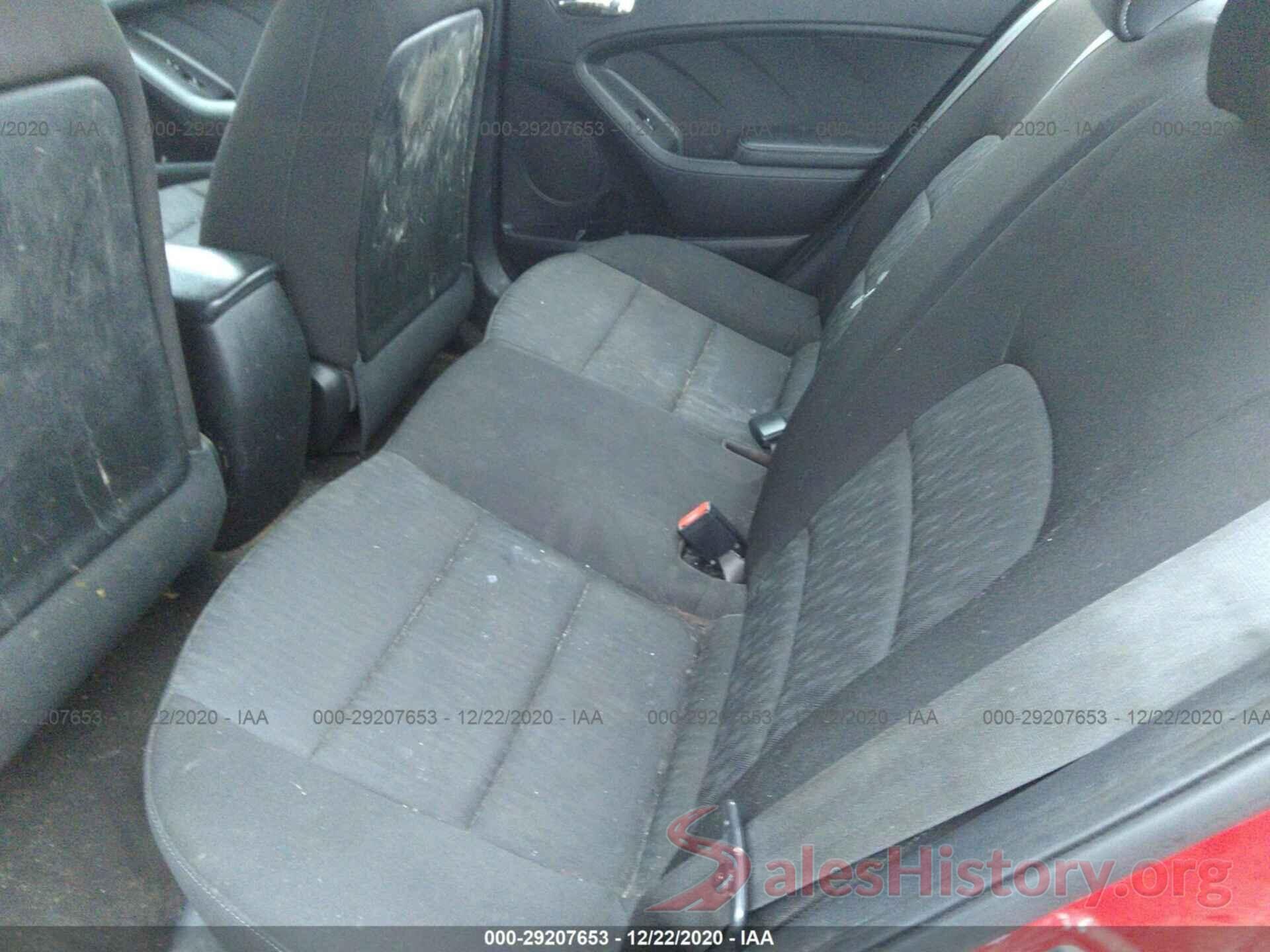 KNAFK4A6XG5470058 2016 KIA FORTE