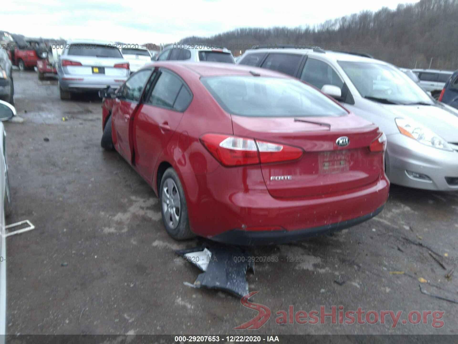 KNAFK4A6XG5470058 2016 KIA FORTE