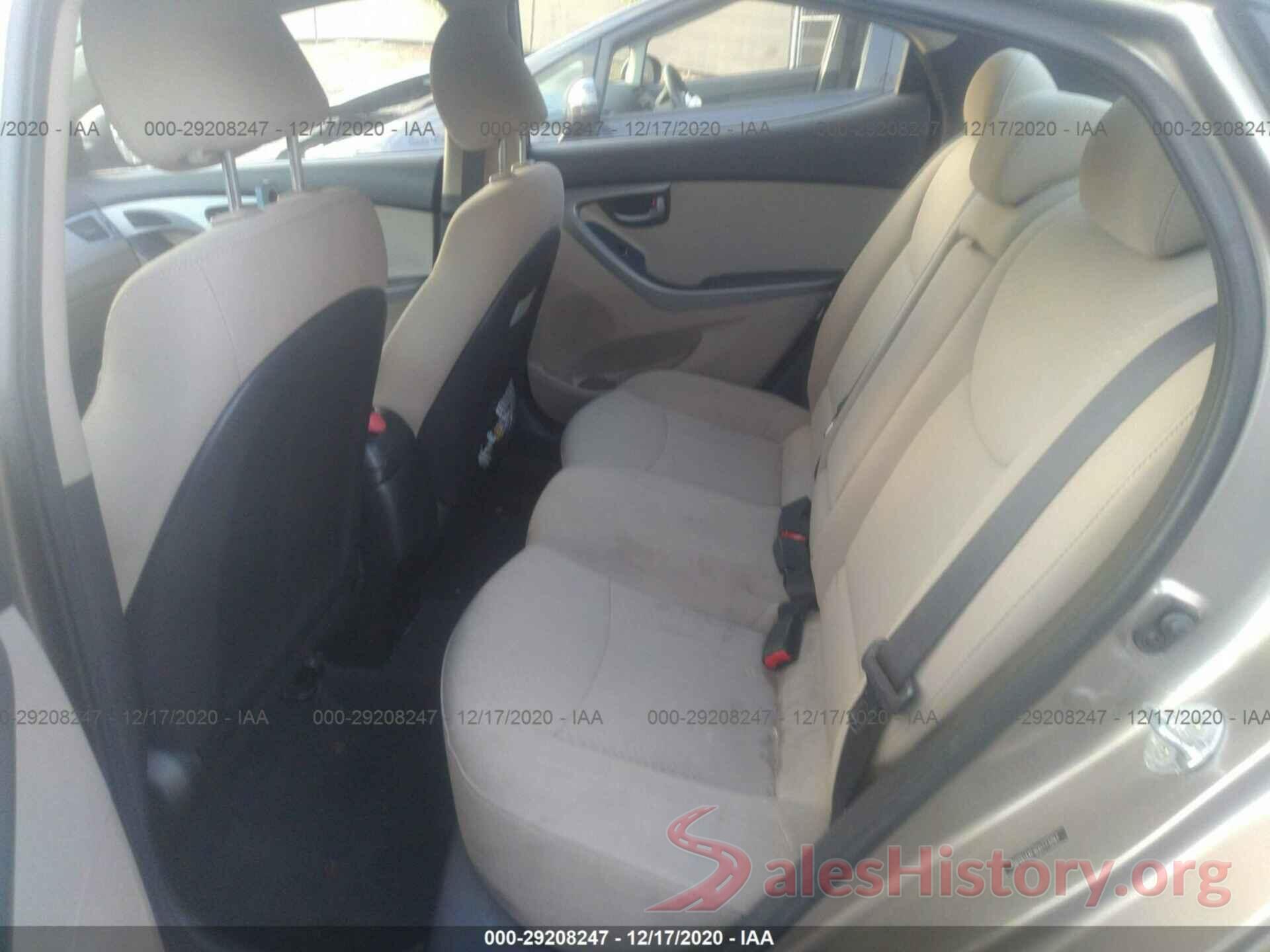 5NPDH4AE9GH773297 2016 HYUNDAI ELANTRA