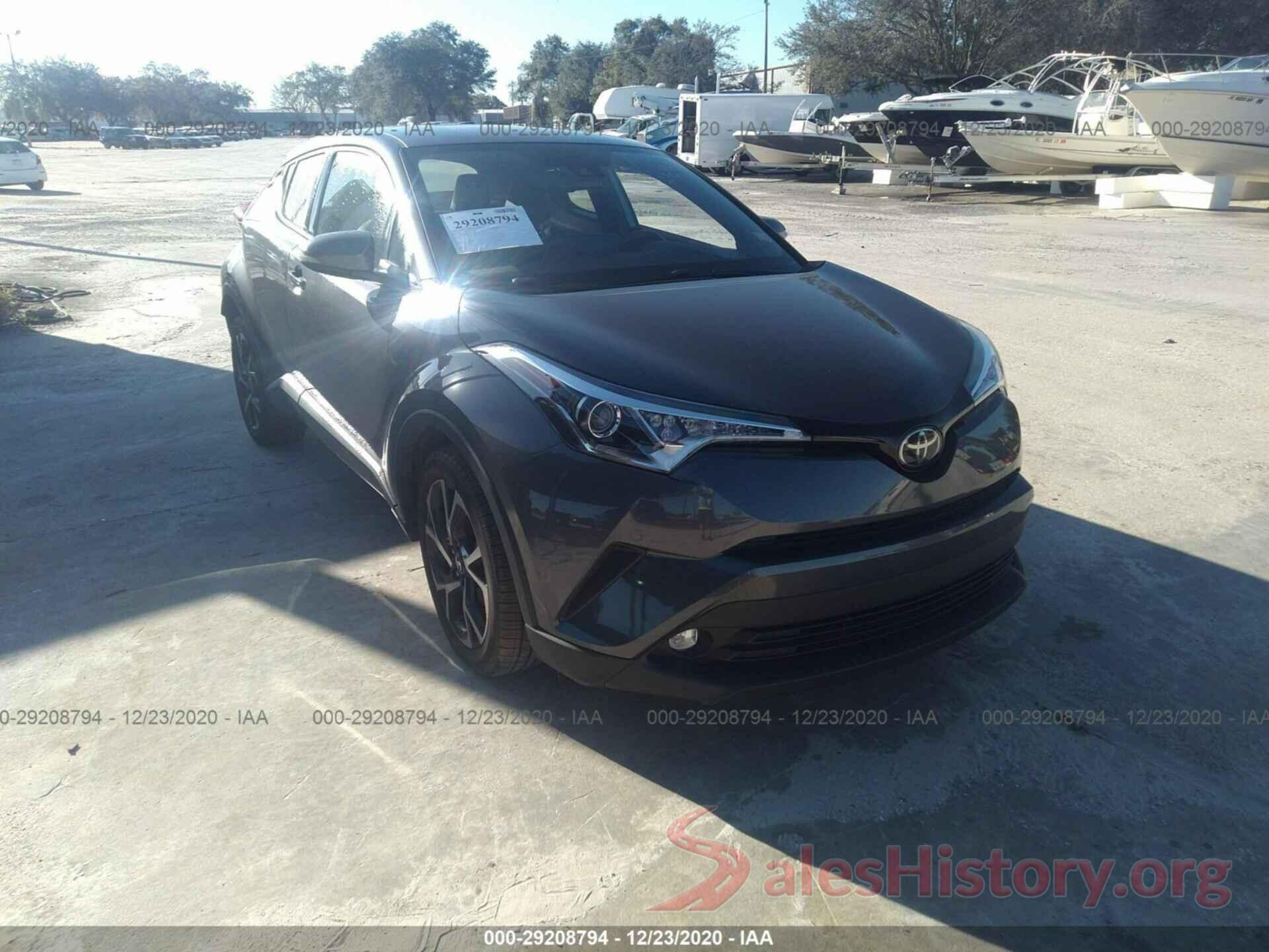 JTNKHMBX8K1043030 2019 TOYOTA C-HR