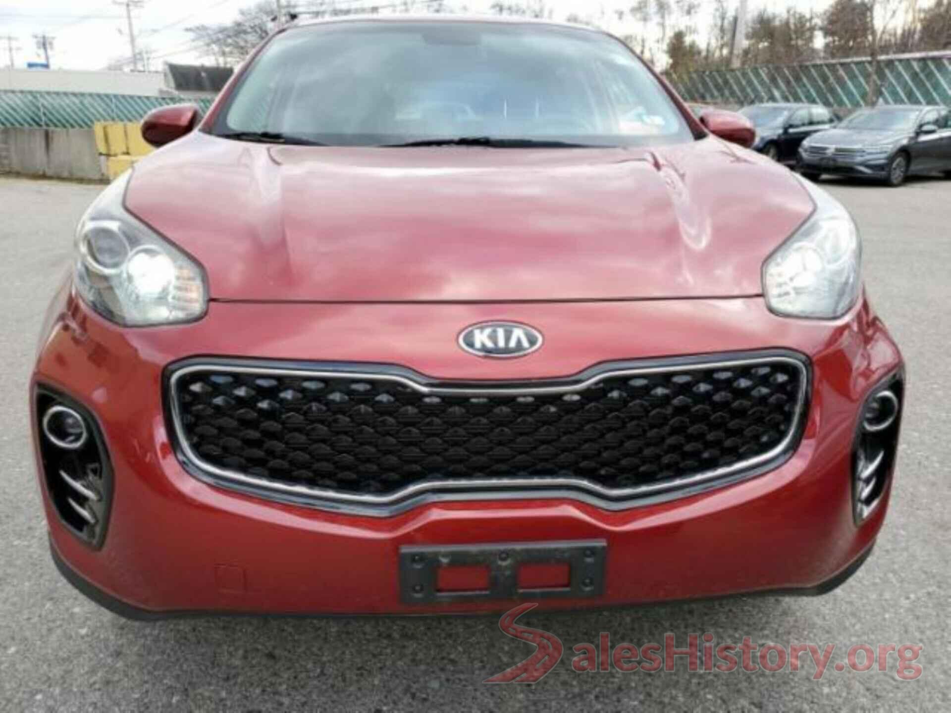 KNDPMCAC6J7391595 2018 KIA SPORTAGE