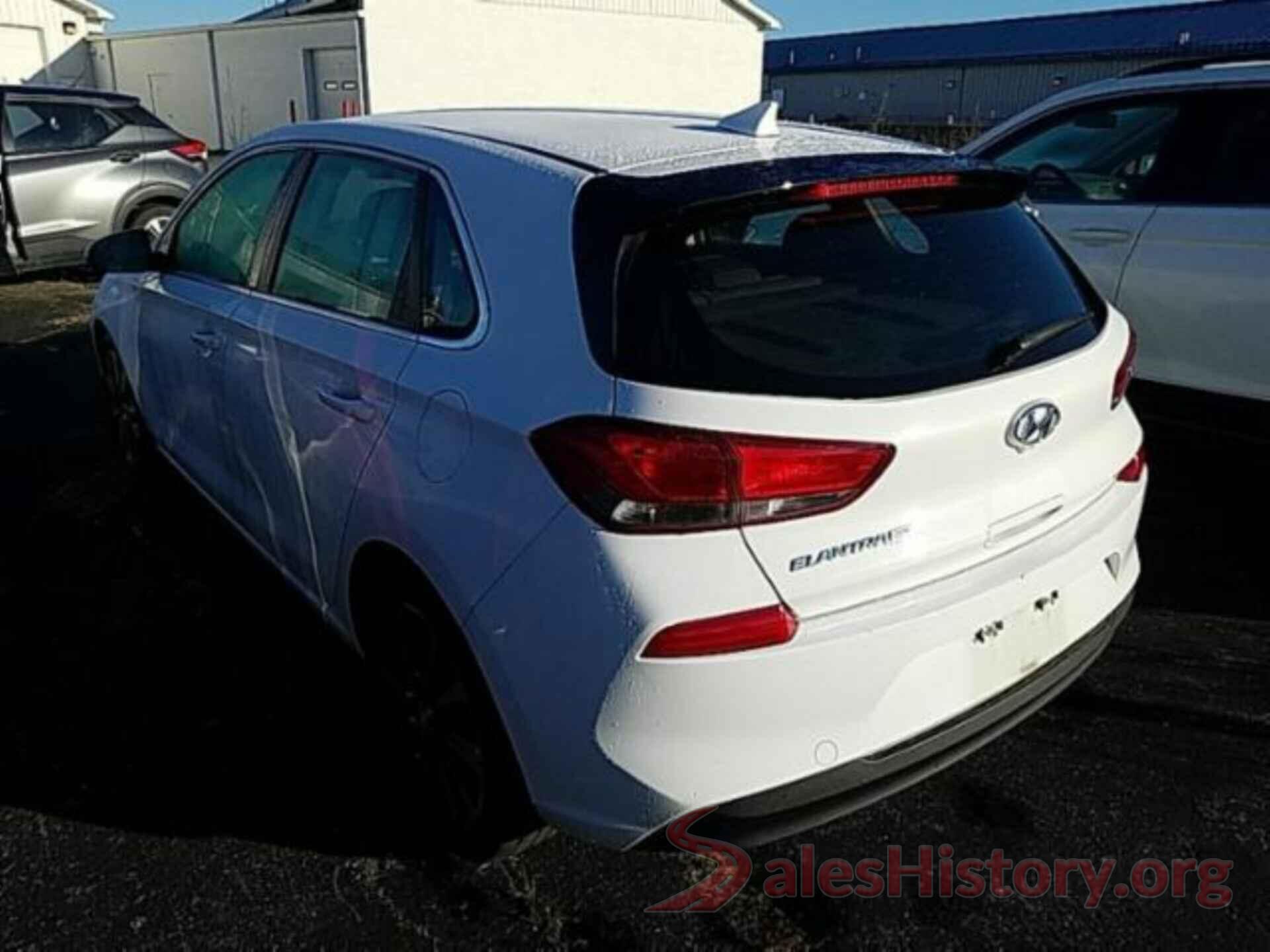 KMHH35LE2JU010257 2018 HYUNDAI ELANTRA GT