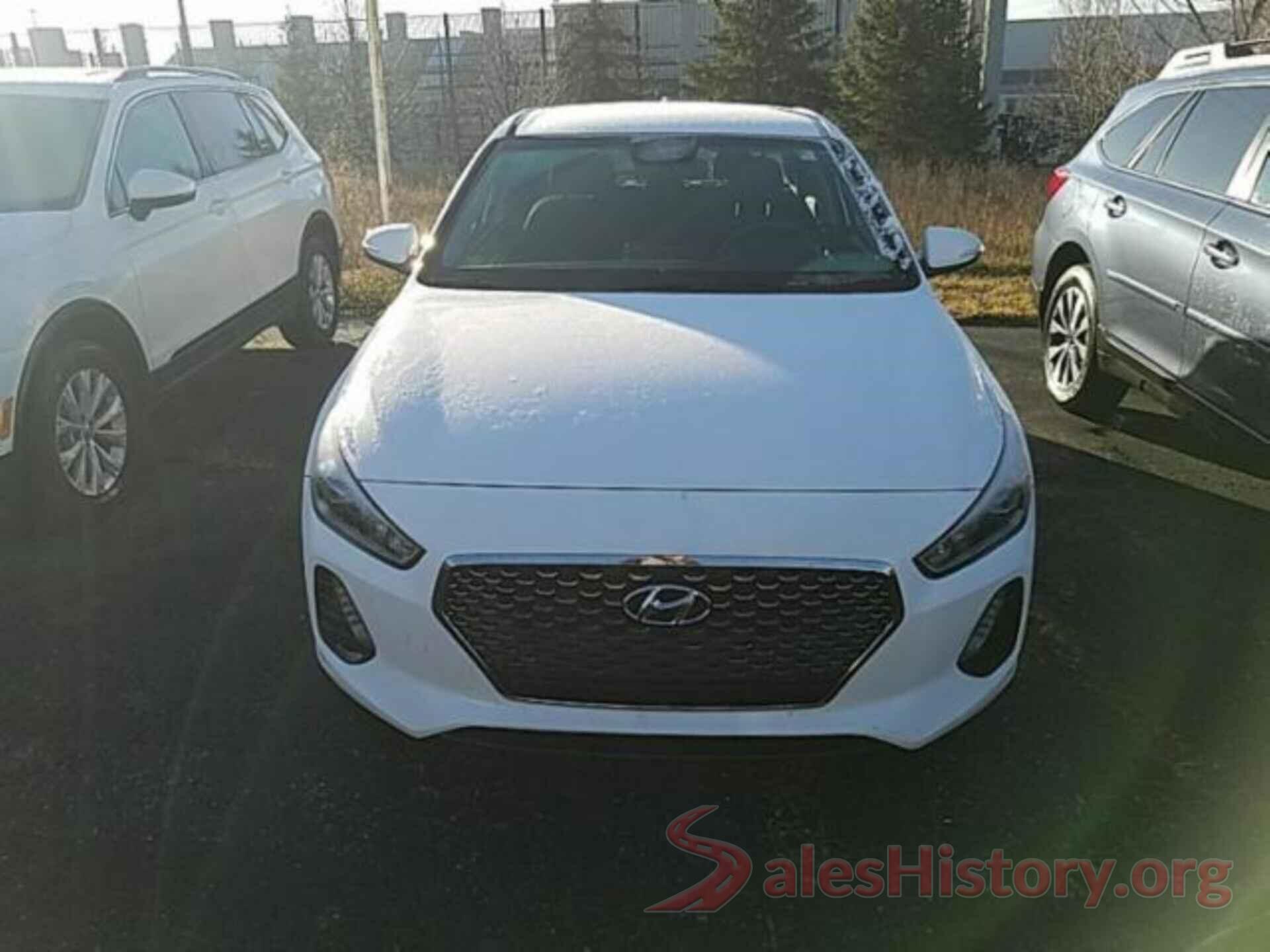 KMHH35LE2JU010257 2018 HYUNDAI ELANTRA GT