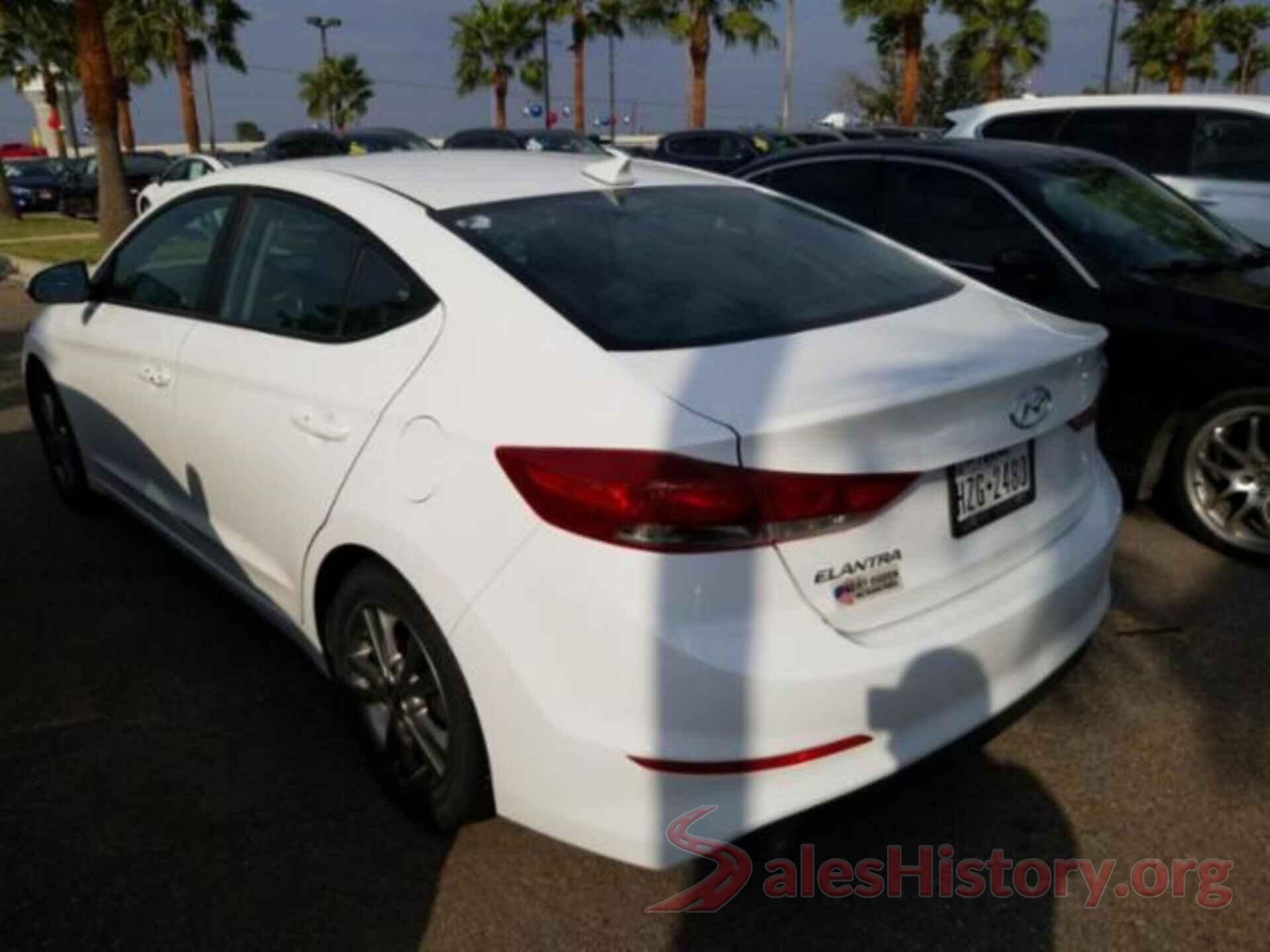 5NPD84LF5HH120070 2017 HYUNDAI ELANTRA