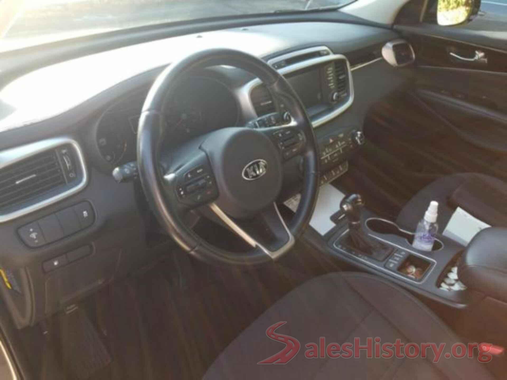 5XYPGDA33HG235878 2017 KIA SORENTO