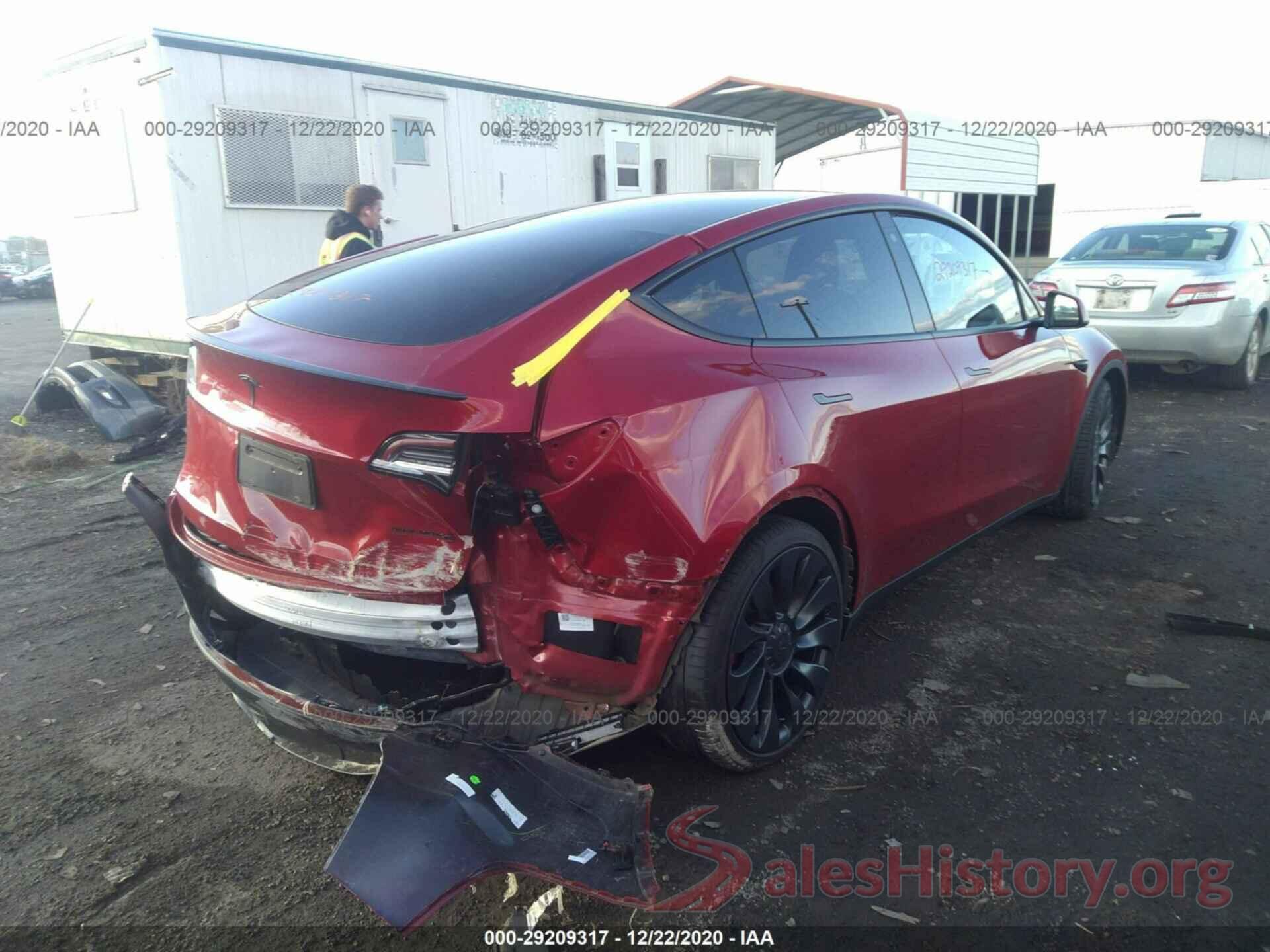 5YJYGDEF7LF006032 2020 TESLA MODEL Y