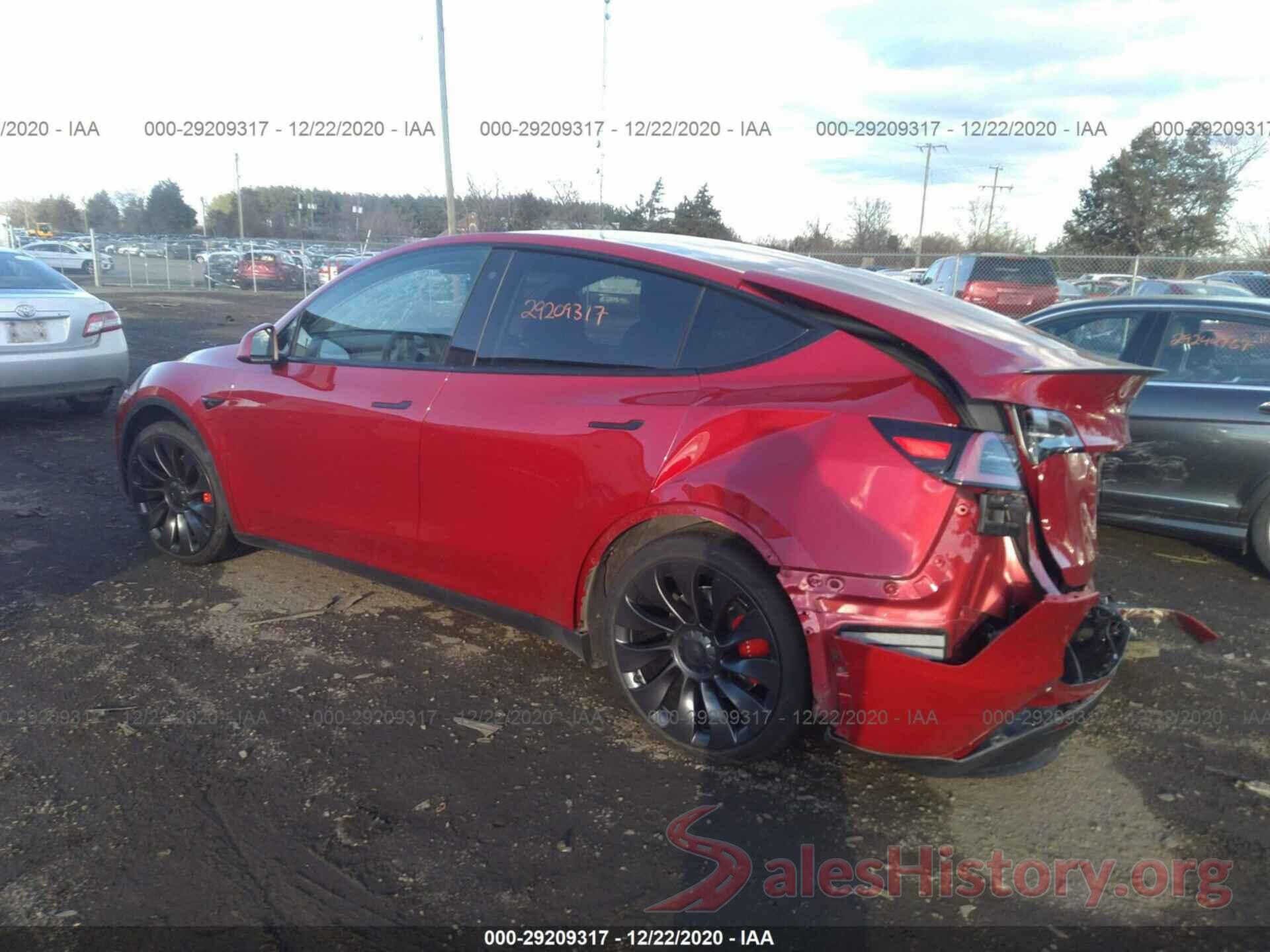 5YJYGDEF7LF006032 2020 TESLA MODEL Y