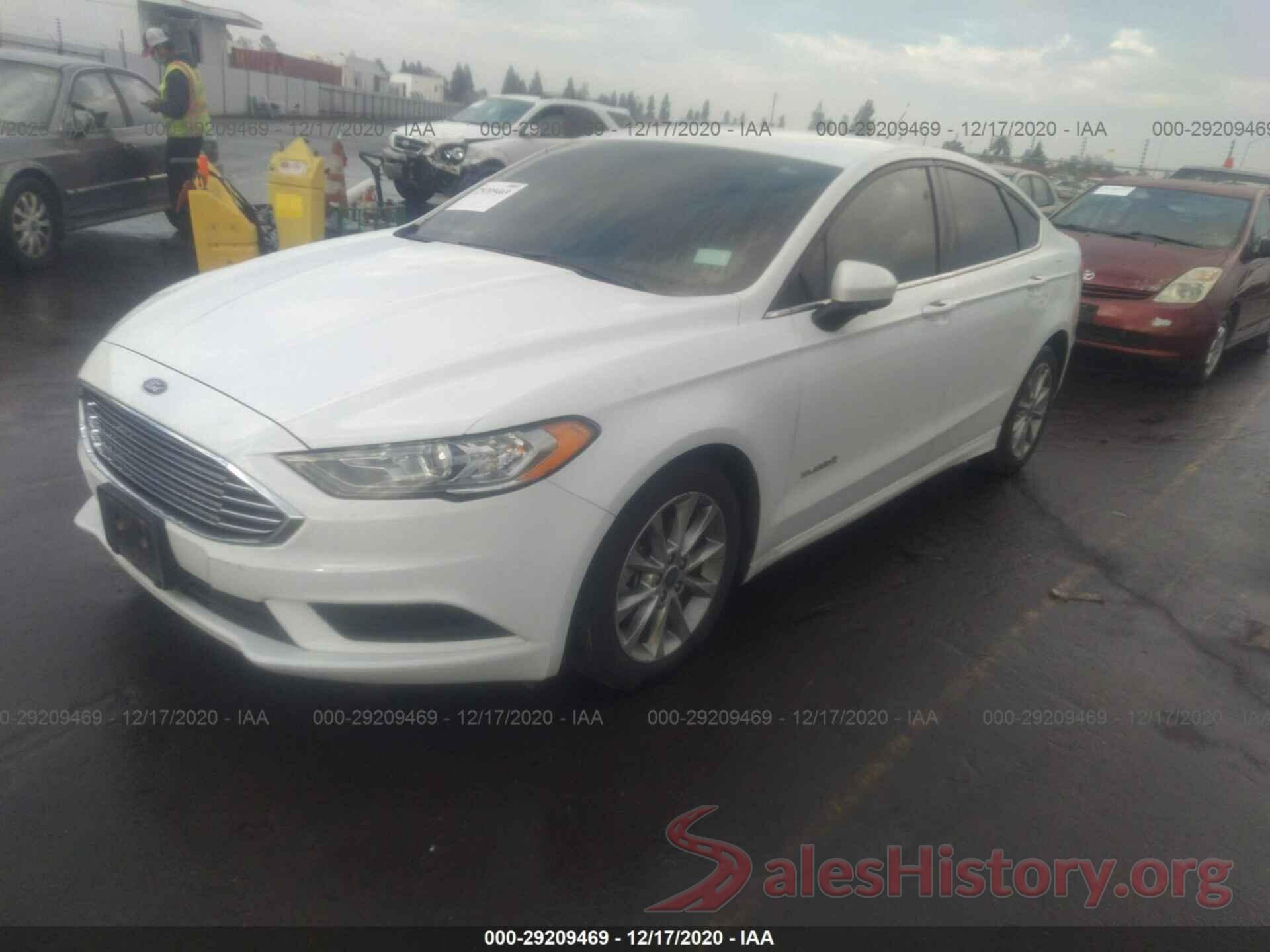 3FA6P0LU3HR323531 2017 FORD FUSION