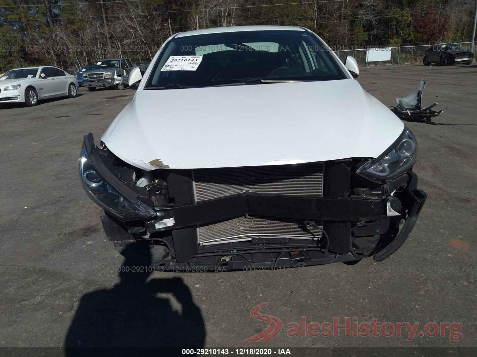 5NPD84LF4JH285789 2018 HYUNDAI ELANTRA