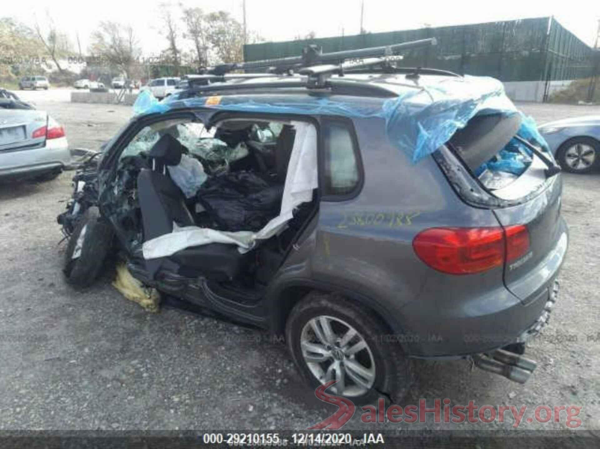 WVGBV7AX0GW612541 2016 VOLKSWAGEN TIGUAN