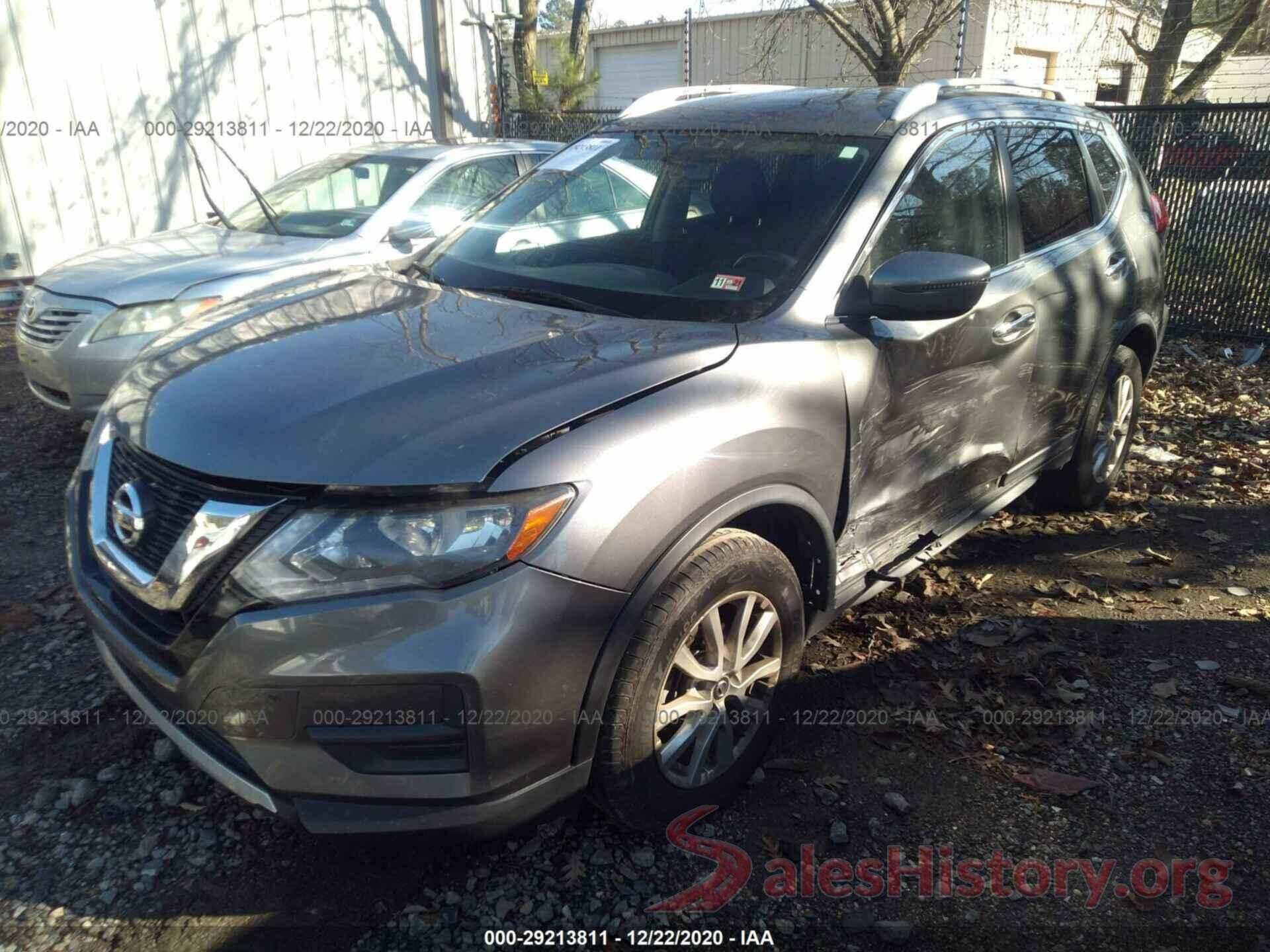 KNMAT2MV3HP569389 2017 NISSAN ROGUE