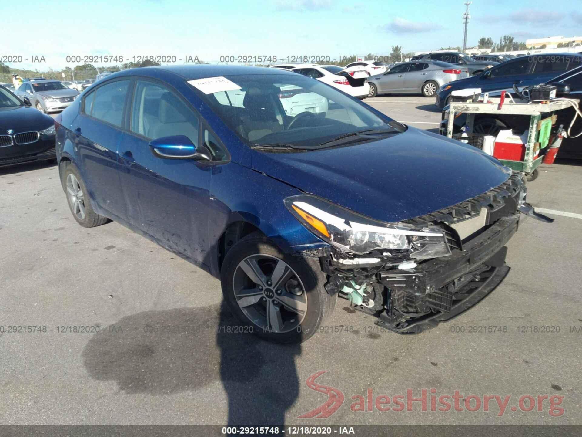 3KPFL4A78JE241303 2018 KIA FORTE