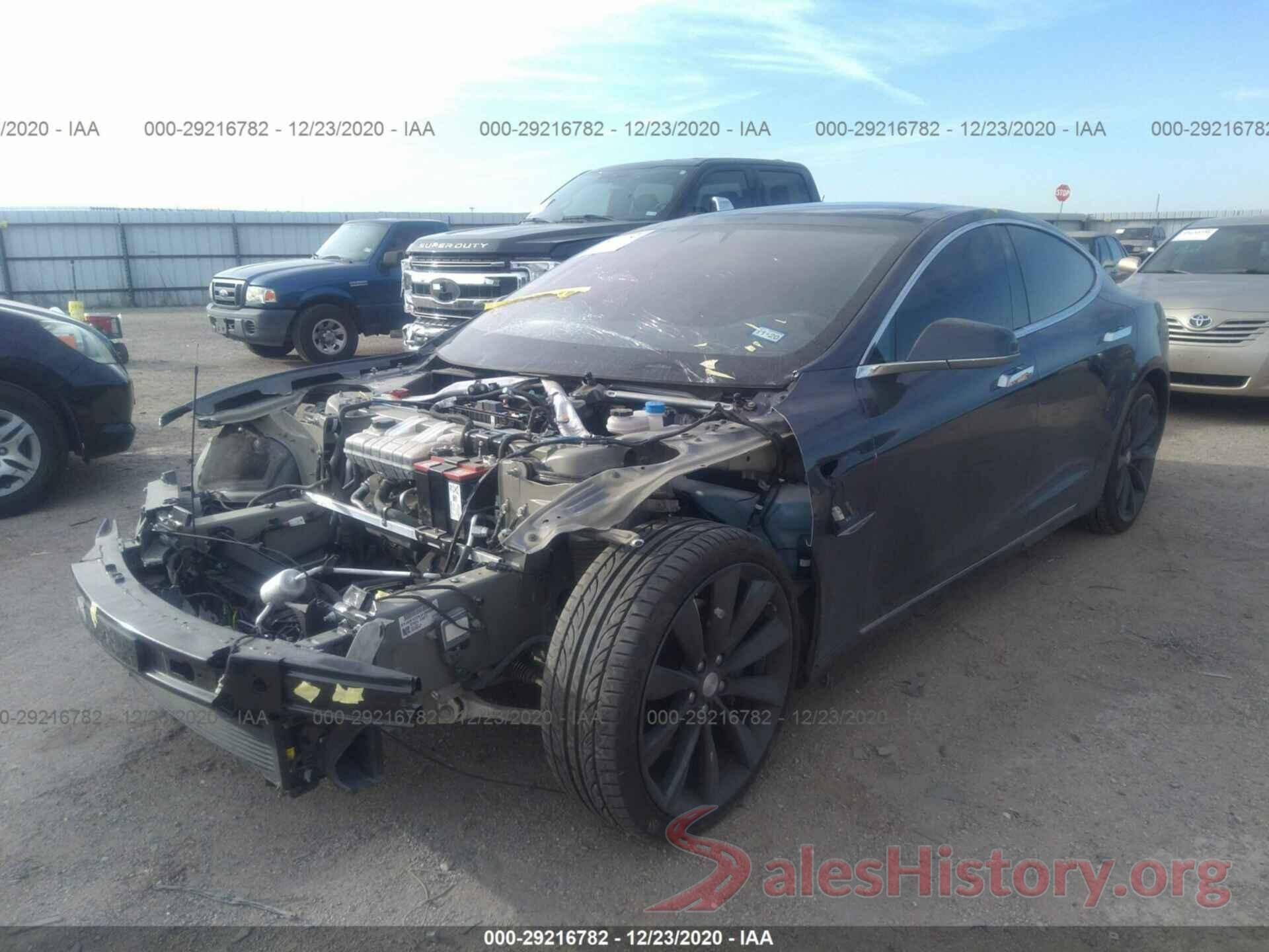 5YJSA1E25JF265294 2018 TESLA MODEL S