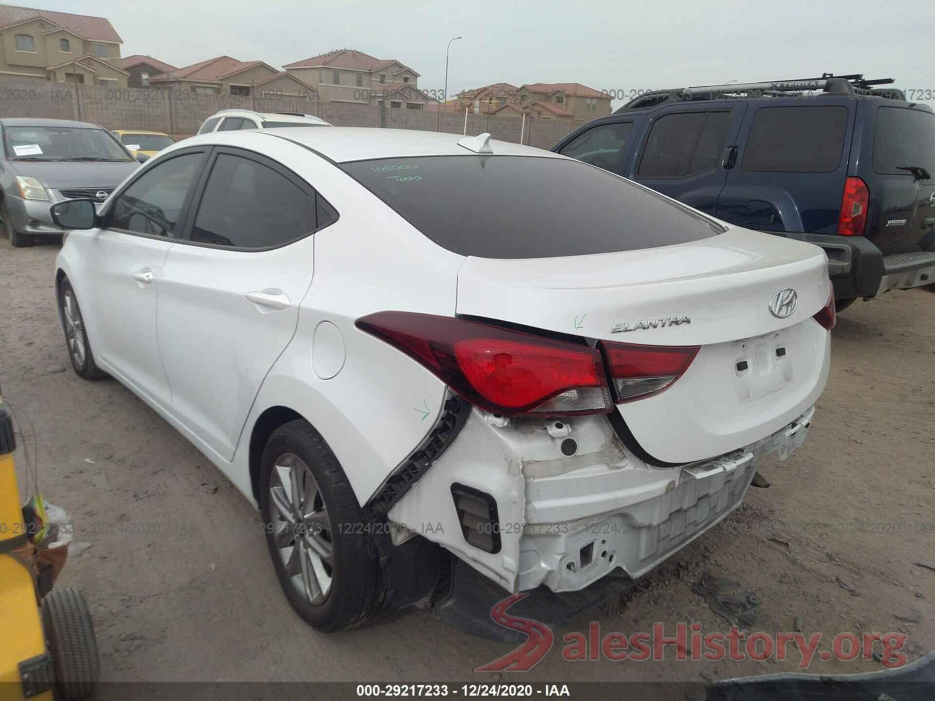 5NPDH4AE1GH661562 2016 HYUNDAI ELANTRA