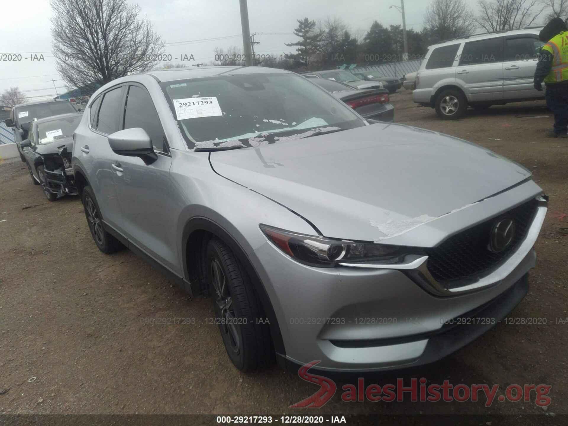 JM3KFACM8J1461459 2018 MAZDA CX-5