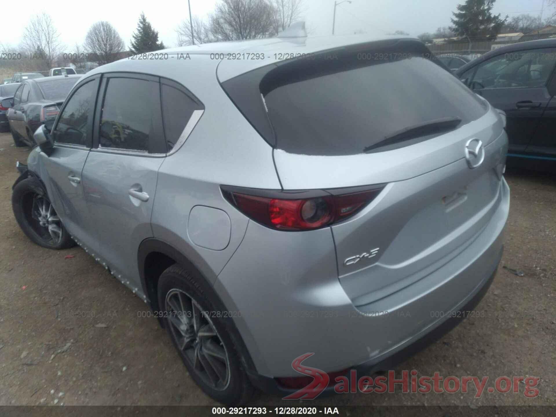 JM3KFACM8J1461459 2018 MAZDA CX-5