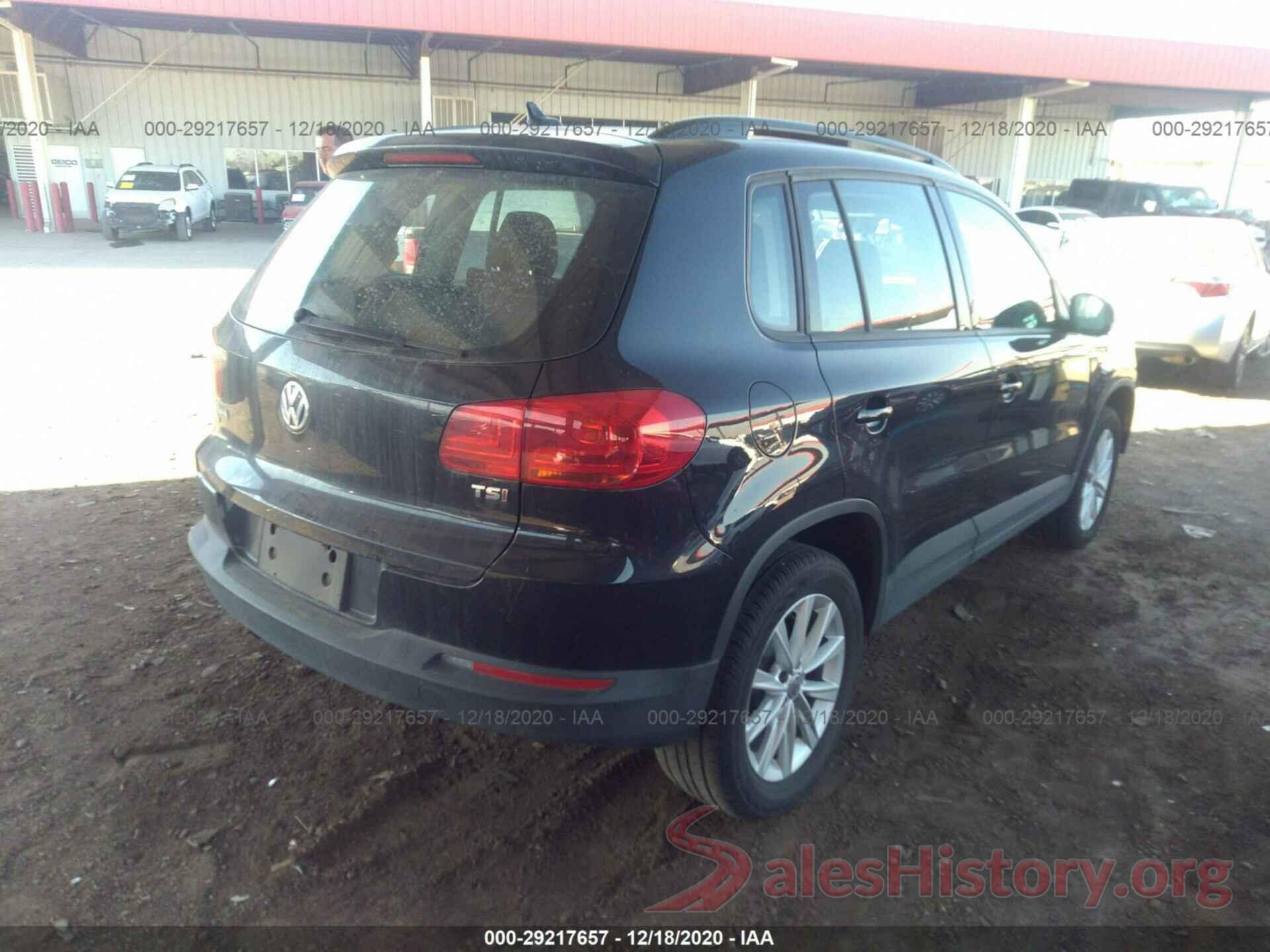 WVGAV7AXXHK042942 2017 VOLKSWAGEN TIGUAN