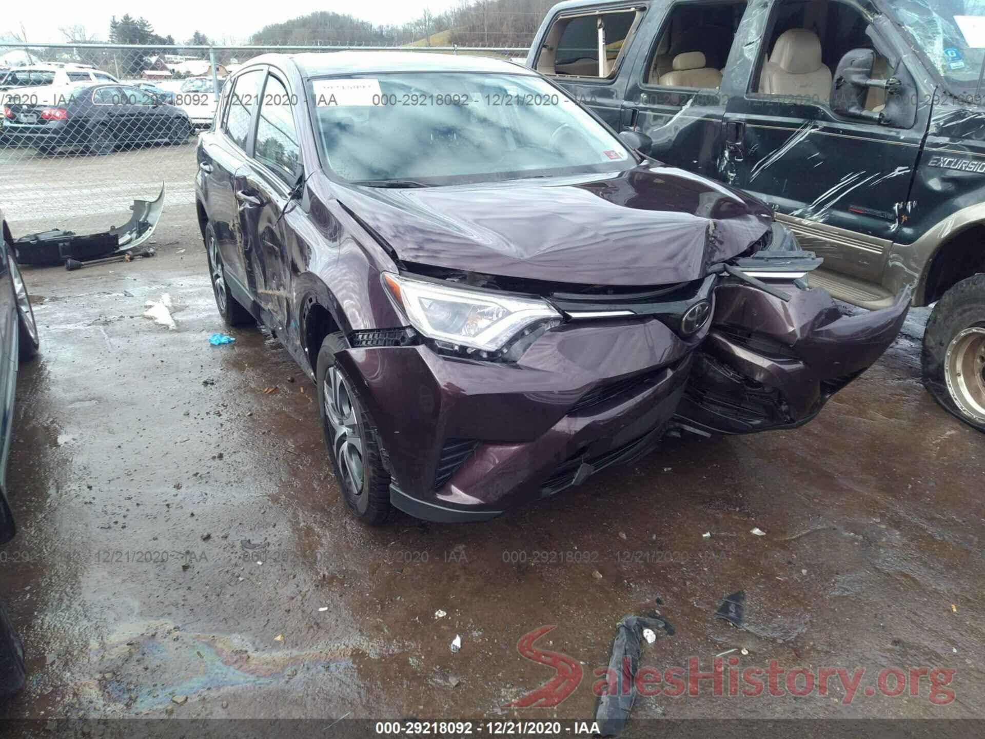 2T3BFREV9JW822308 2018 TOYOTA RAV4