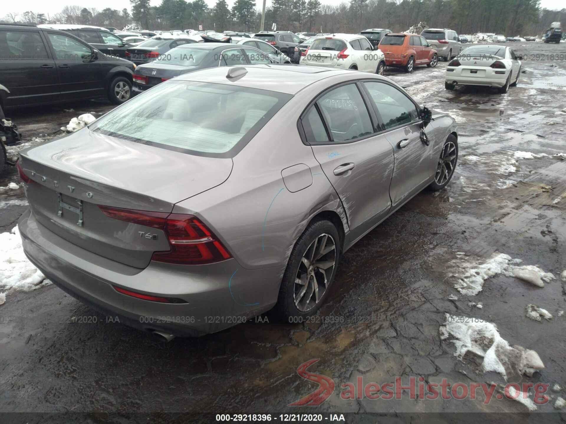 7JRA22TK6KG012799 2019 VOLVO S60