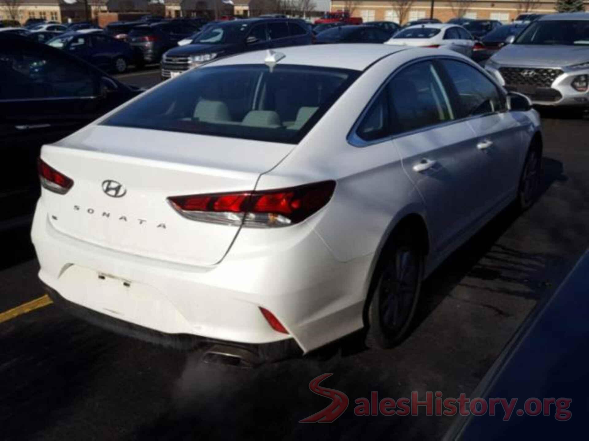 5NPE24AF2JH617723 2018 HYUNDAI SONATA