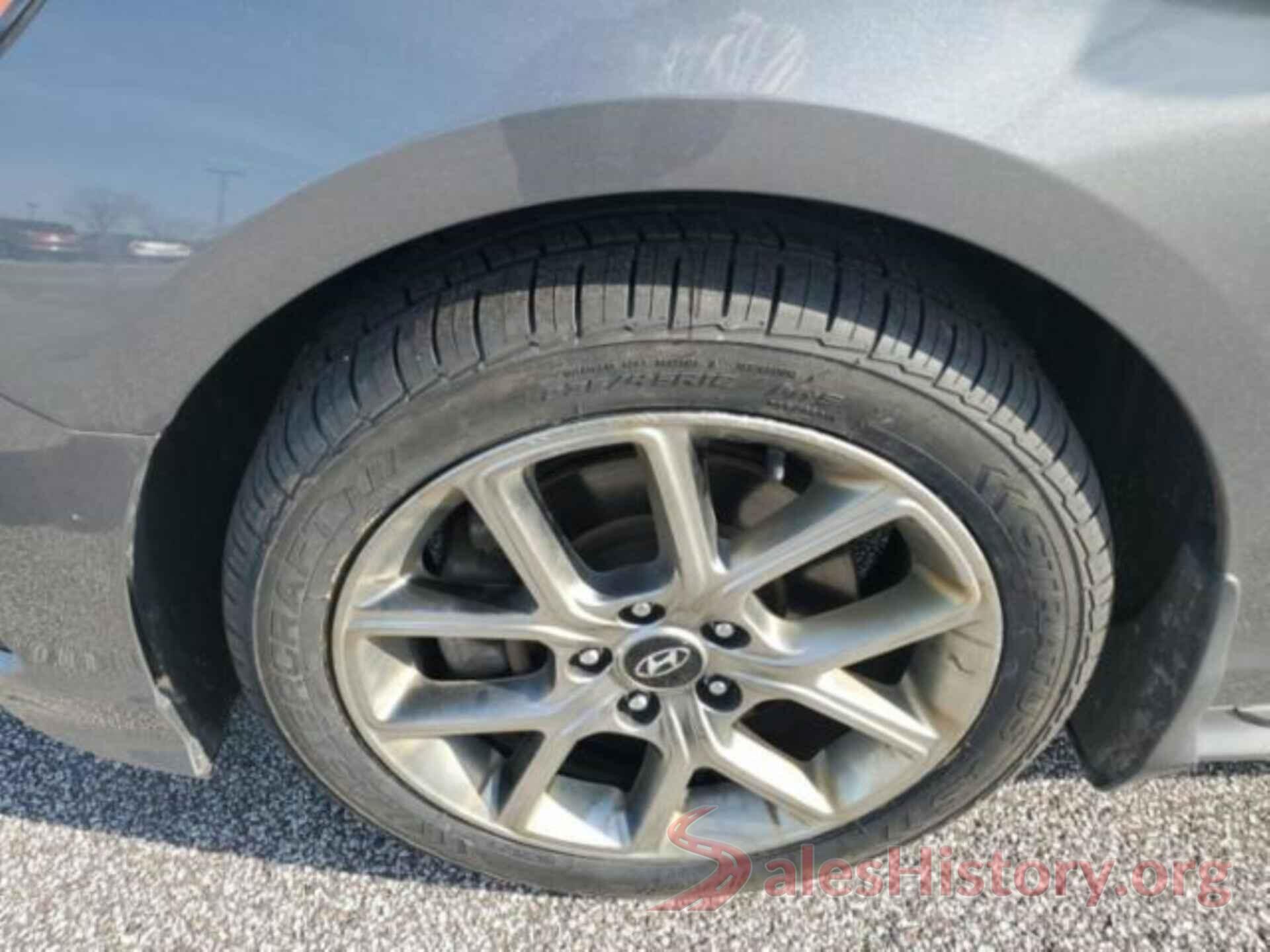 5NPE34AB9JH682059 2018 HYUNDAI SONATA