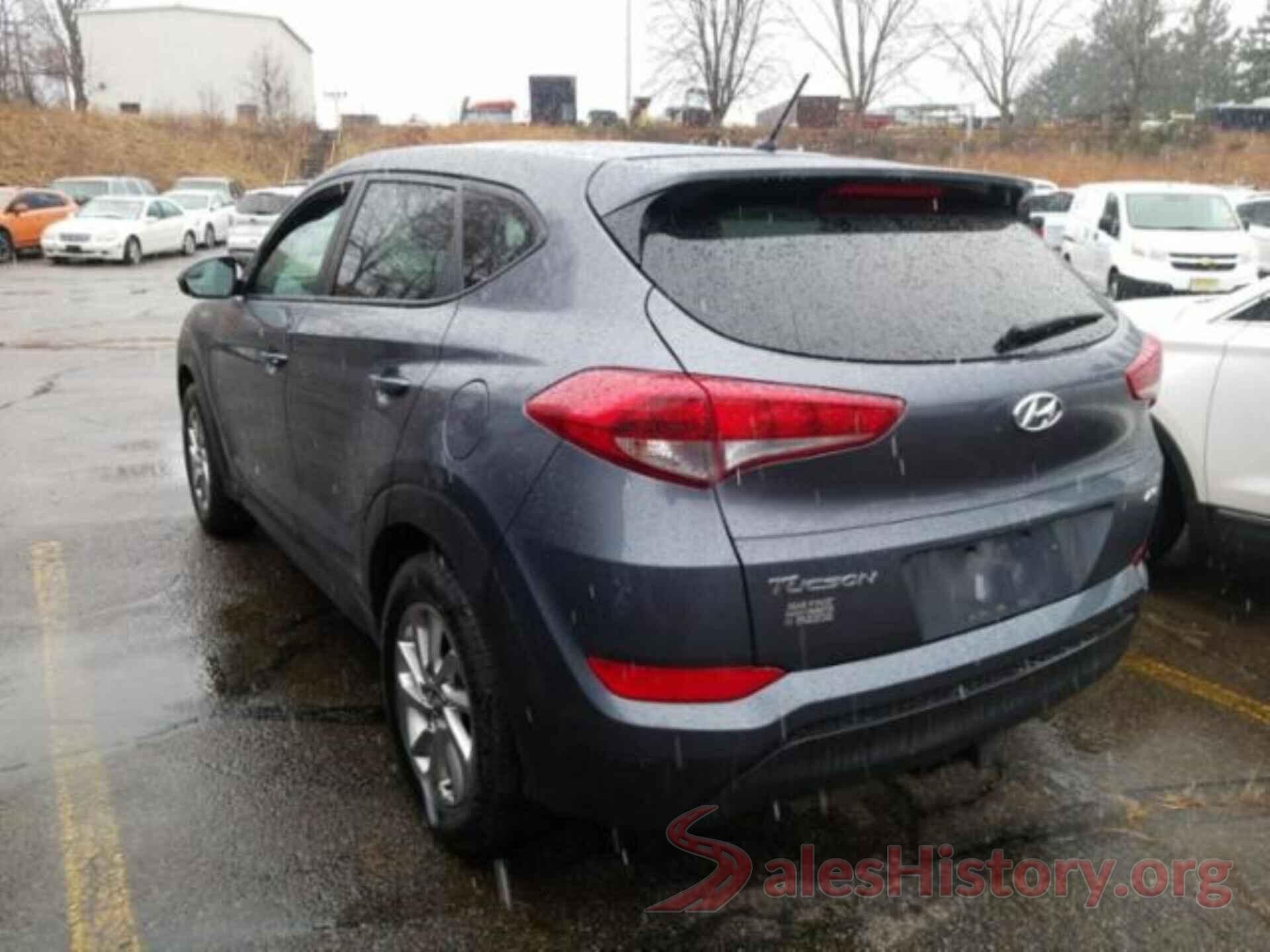 KM8J2CA48JU756778 2018 HYUNDAI TUCSON