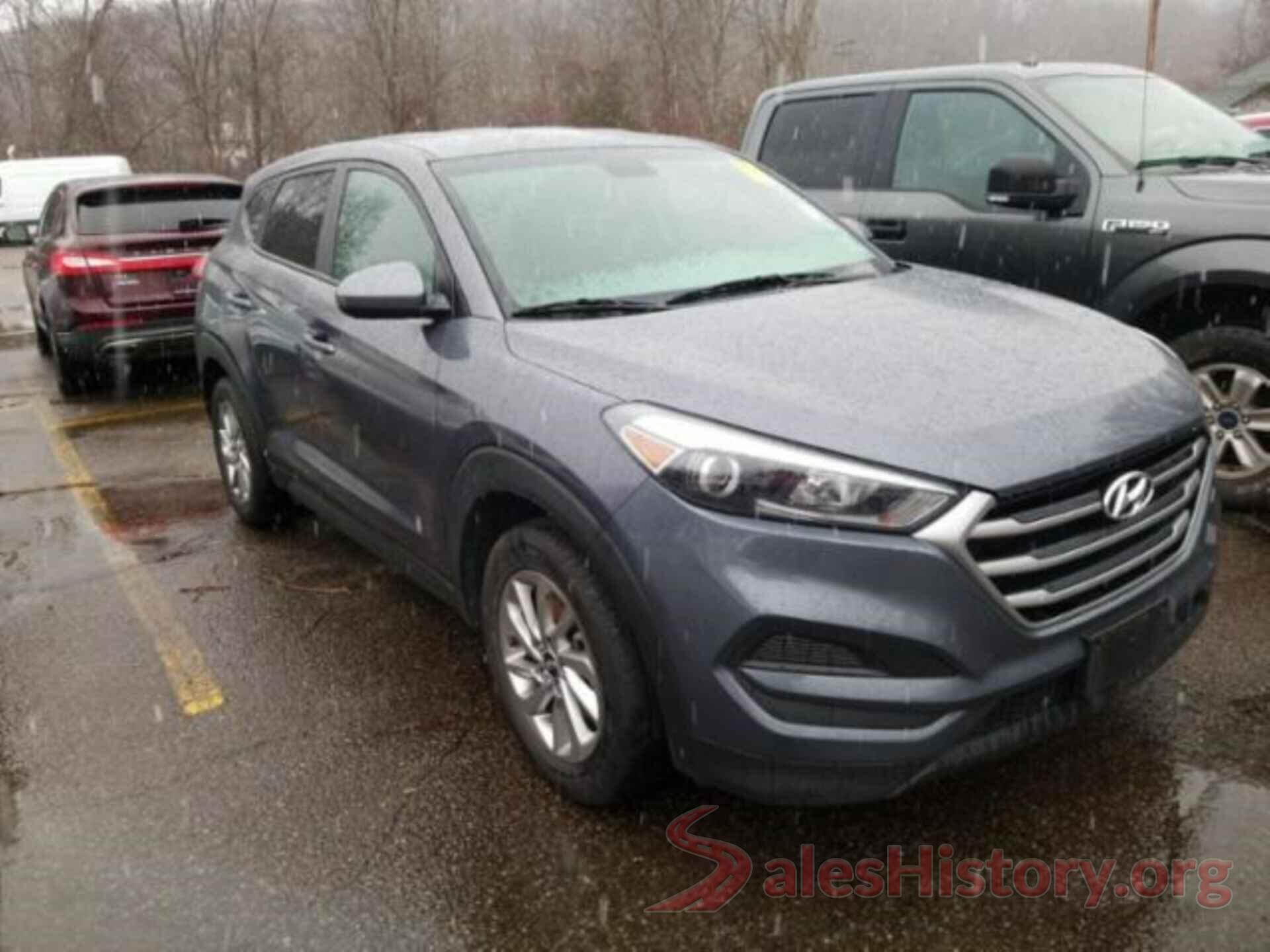 KM8J2CA48JU756778 2018 HYUNDAI TUCSON