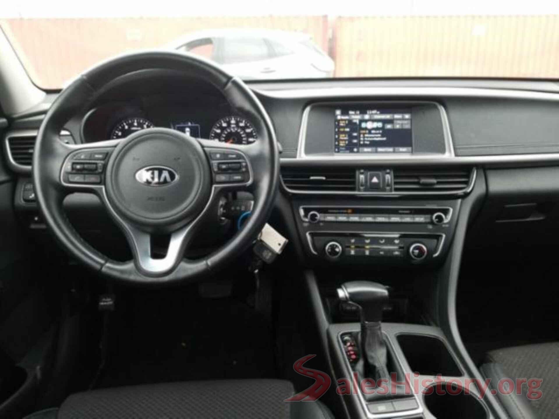 5XXGT4L36JG215823 2018 KIA OPTIMA