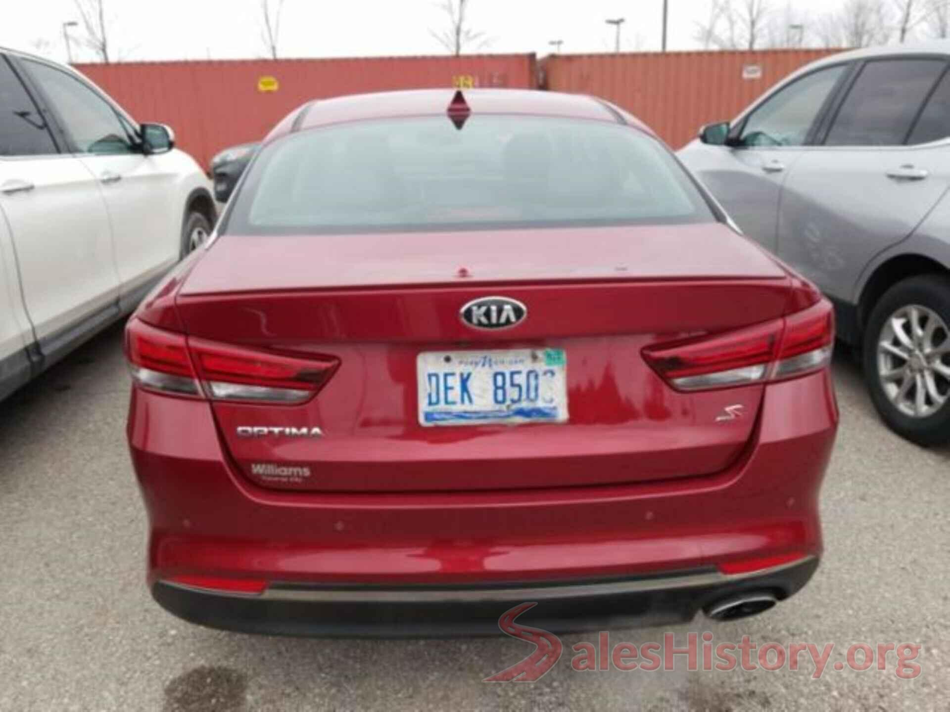 5XXGT4L36JG215823 2018 KIA OPTIMA