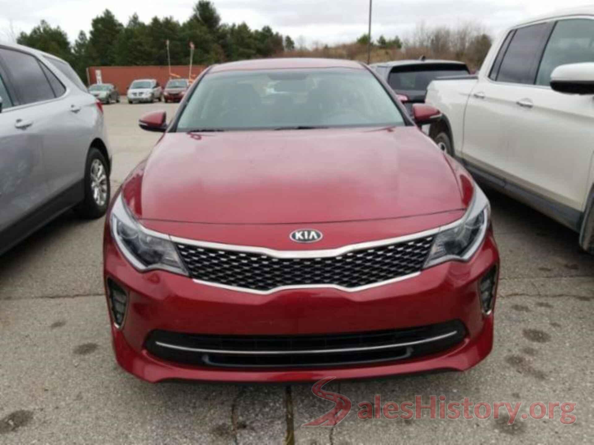 5XXGT4L36JG215823 2018 KIA OPTIMA