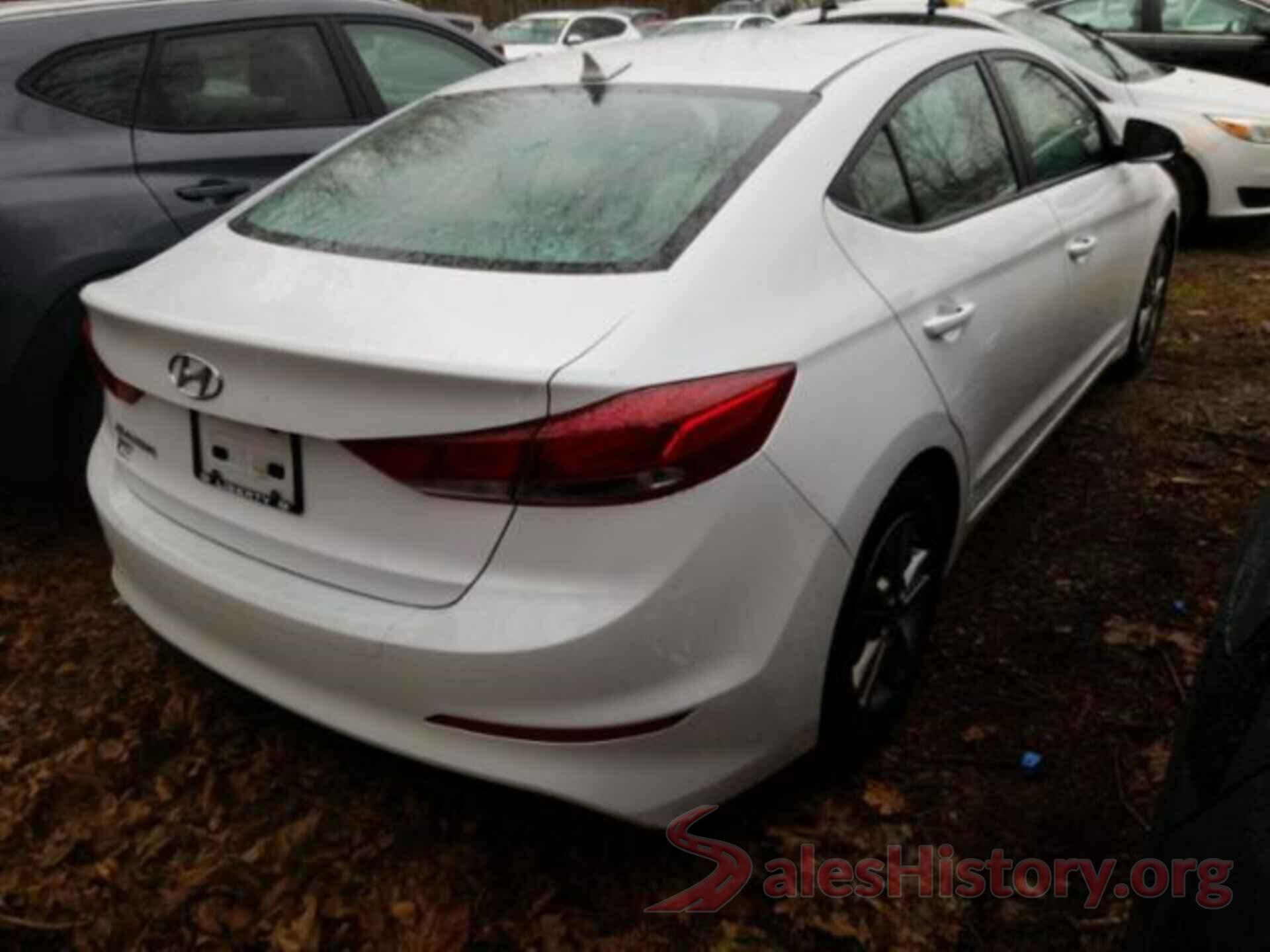 5NPD84LF6JH275586 2018 HYUNDAI ELANTRA