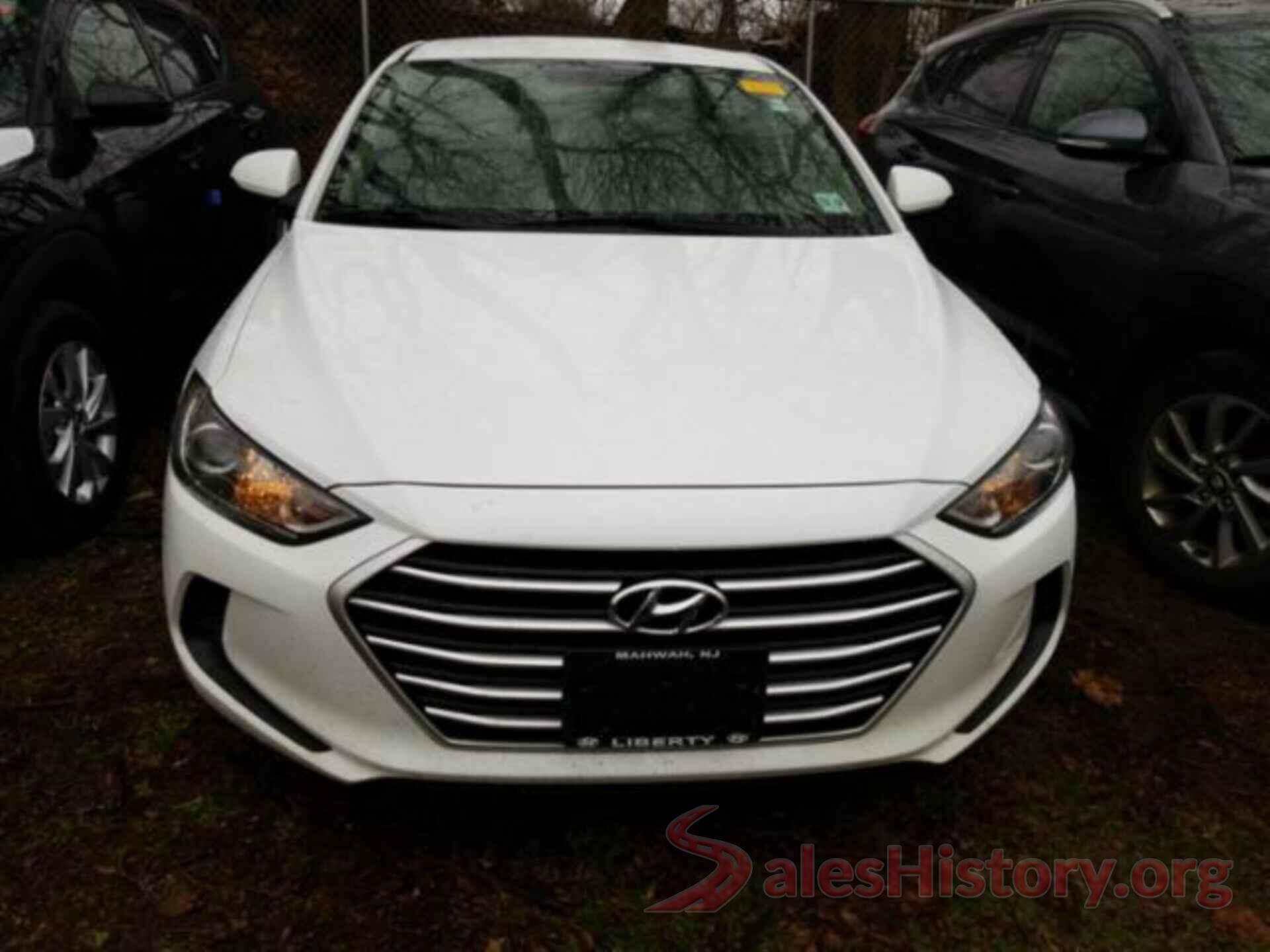 5NPD84LF6JH275586 2018 HYUNDAI ELANTRA