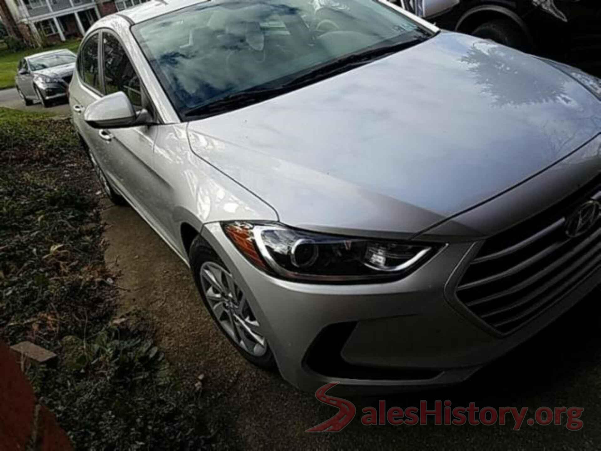 5NPD74LF3JH263429 2018 HYUNDAI ELANTRA