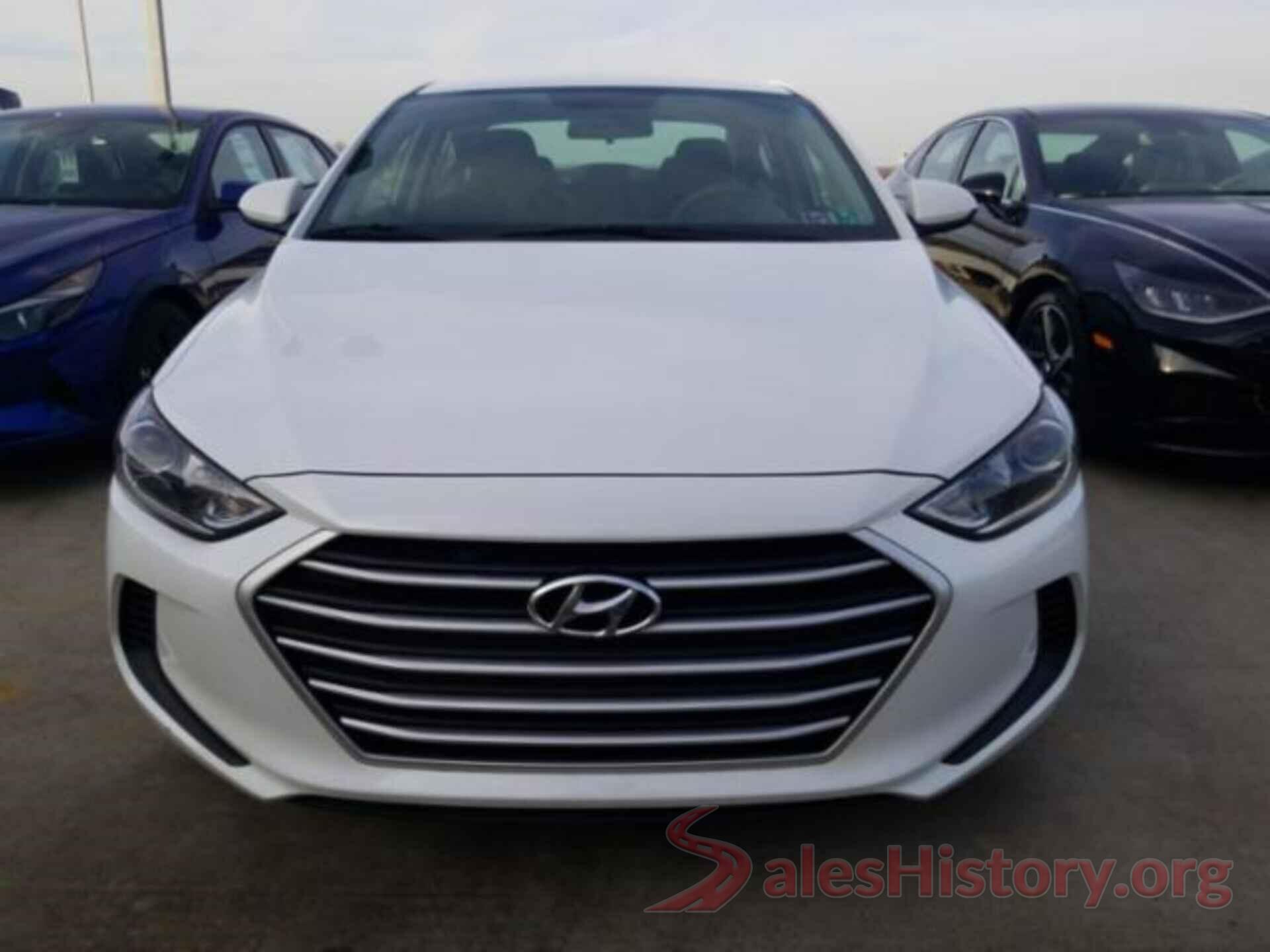 5NPD84LF3JH256364 2018 HYUNDAI ELANTRA