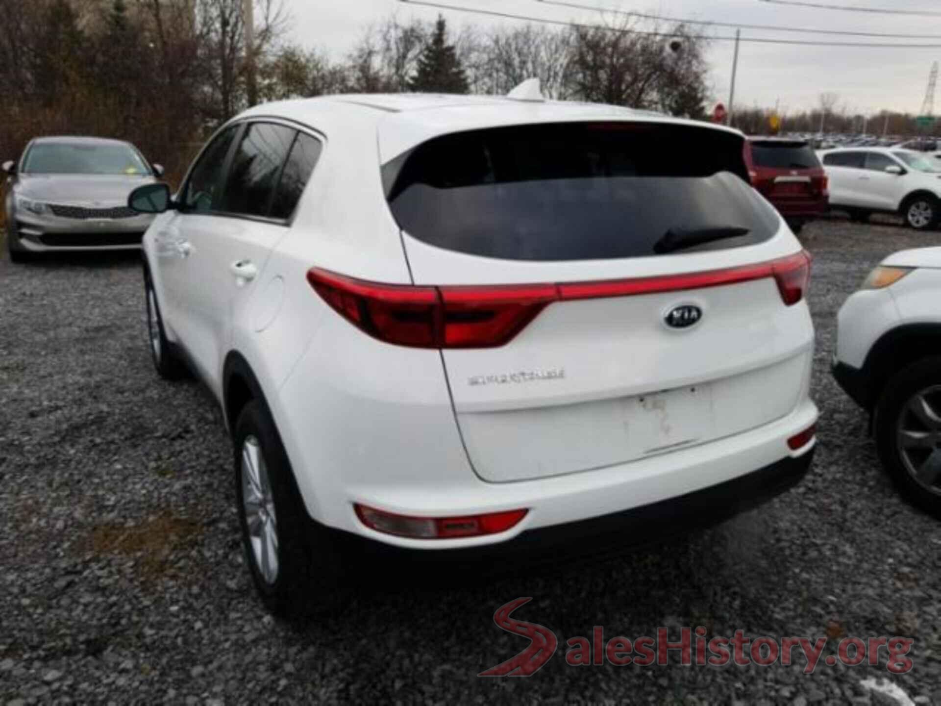 KNDPMCAC7J7420182 2018 KIA SPORTAGE