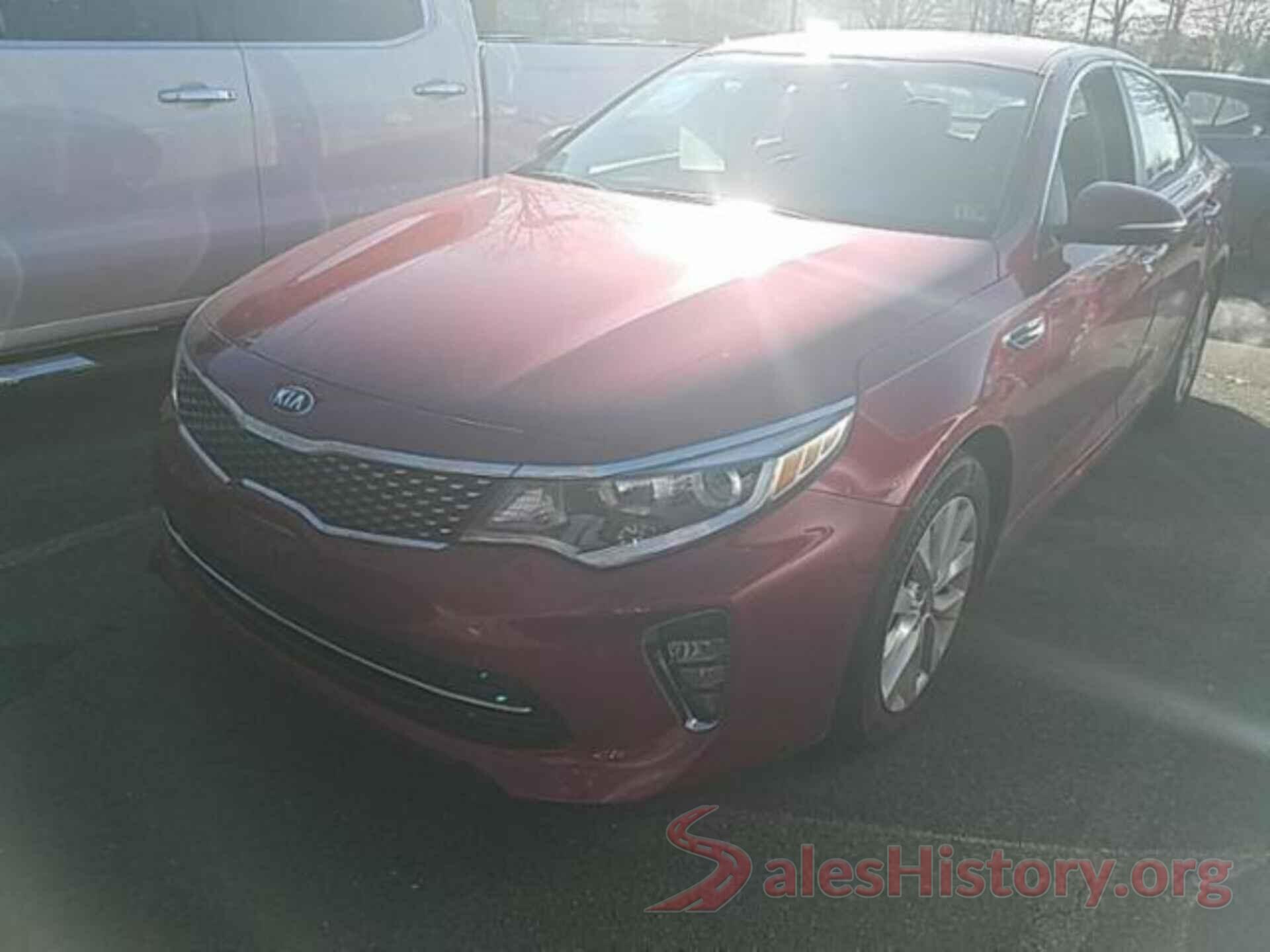 5XXGT4L35JG220642 2018 KIA OPTIMA