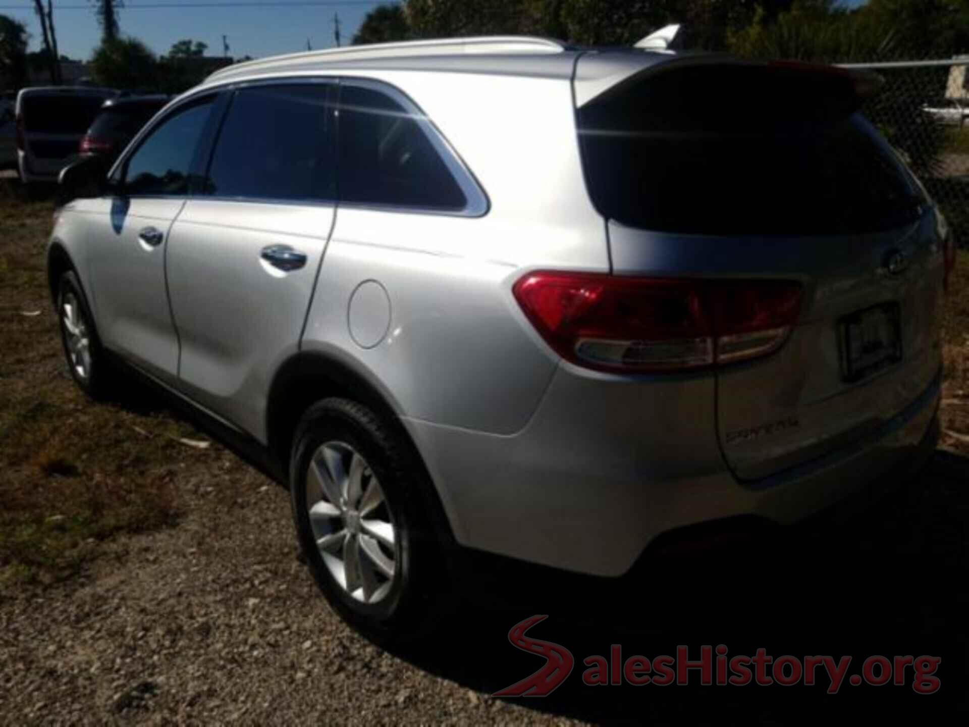 5XYPG4A3XJG344389 2018 KIA SORENTO