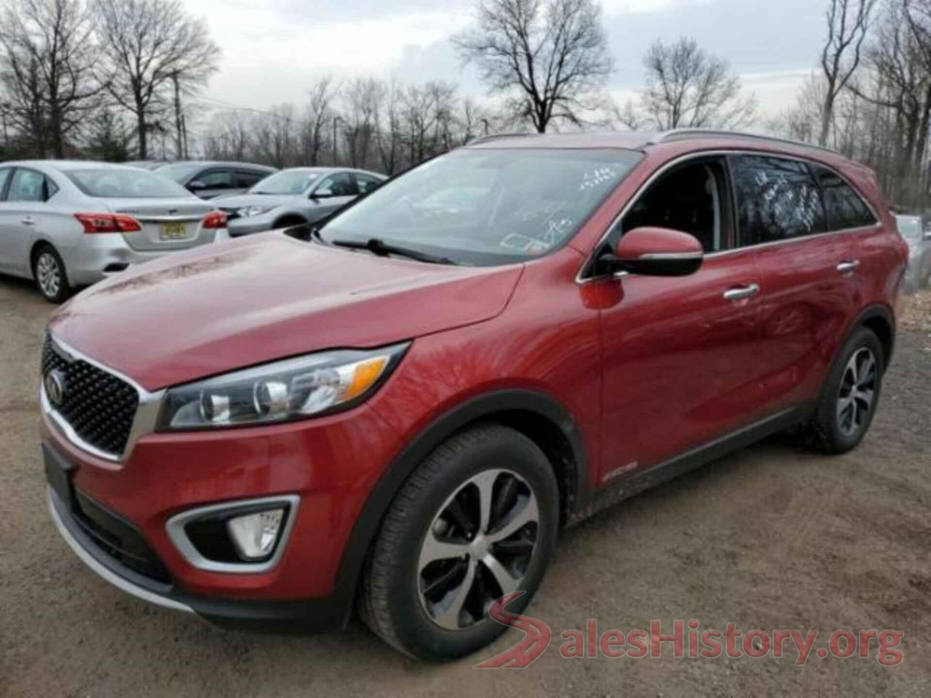 5XYPHDA51JG395164 2018 KIA SORENTO