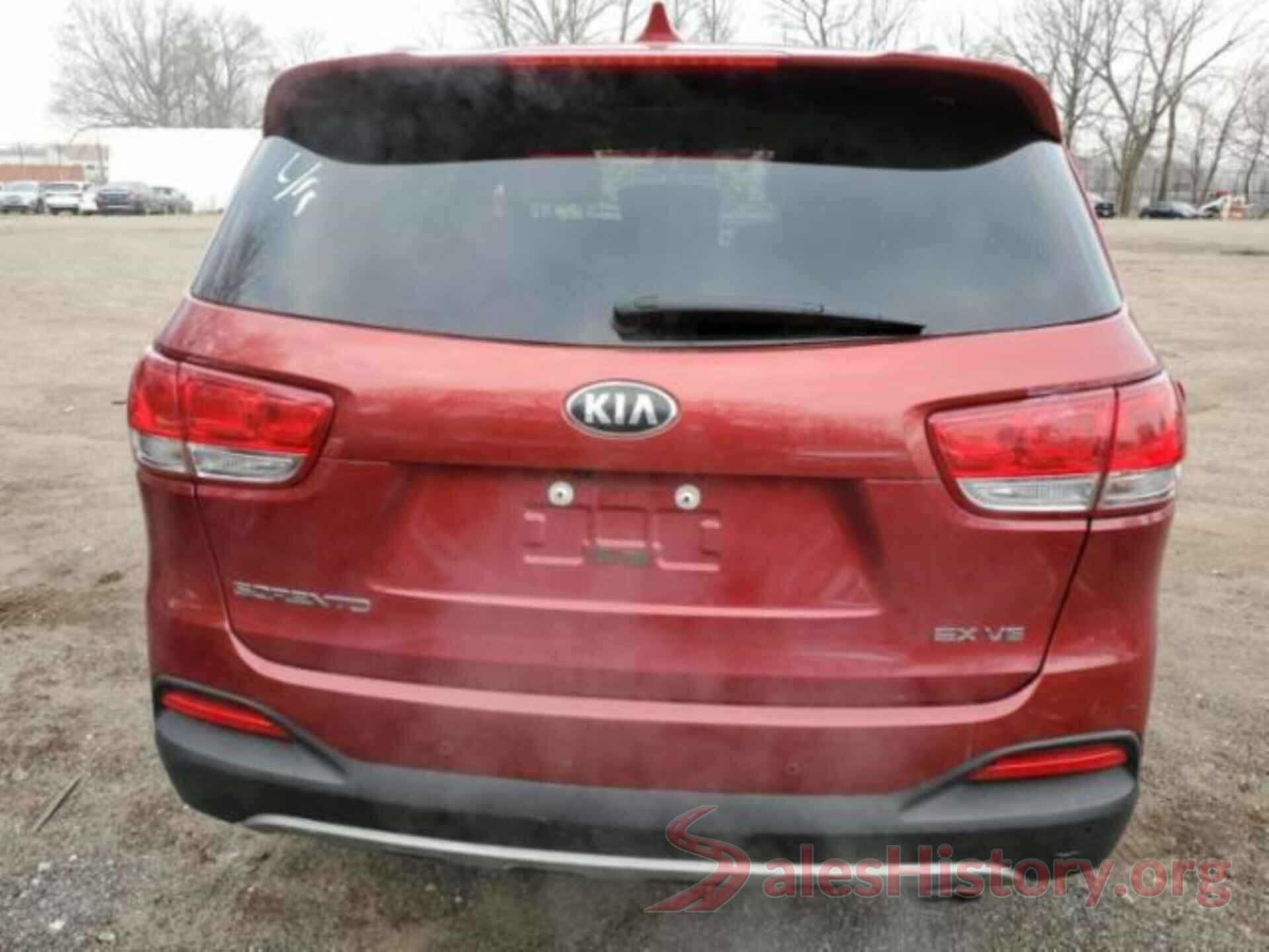 5XYPHDA51JG395164 2018 KIA SORENTO