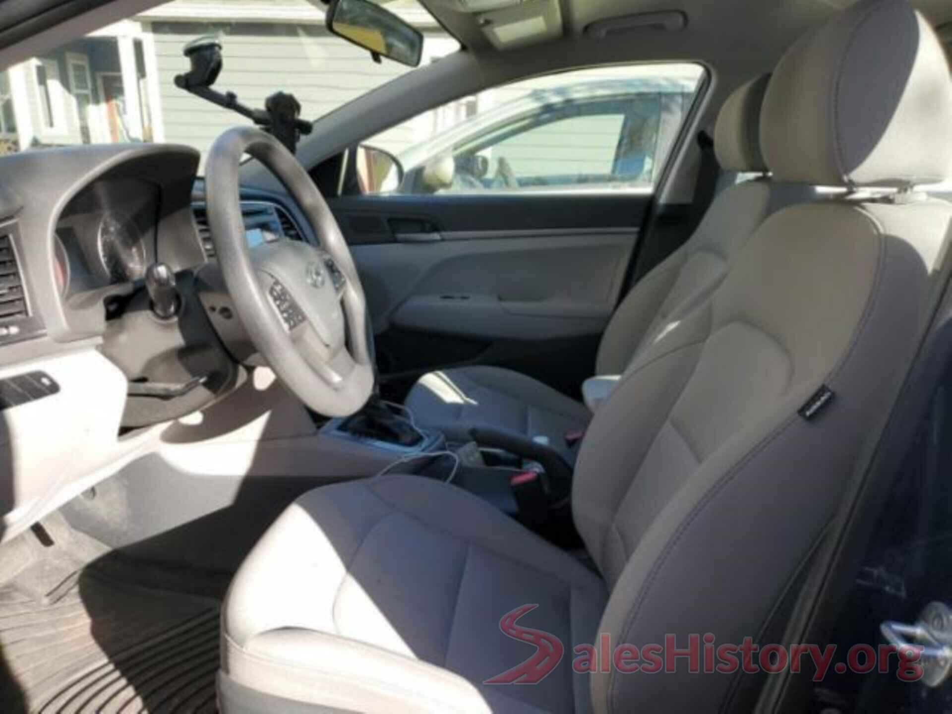 5NPD74LF9JH220102 2018 HYUNDAI ELANTRA