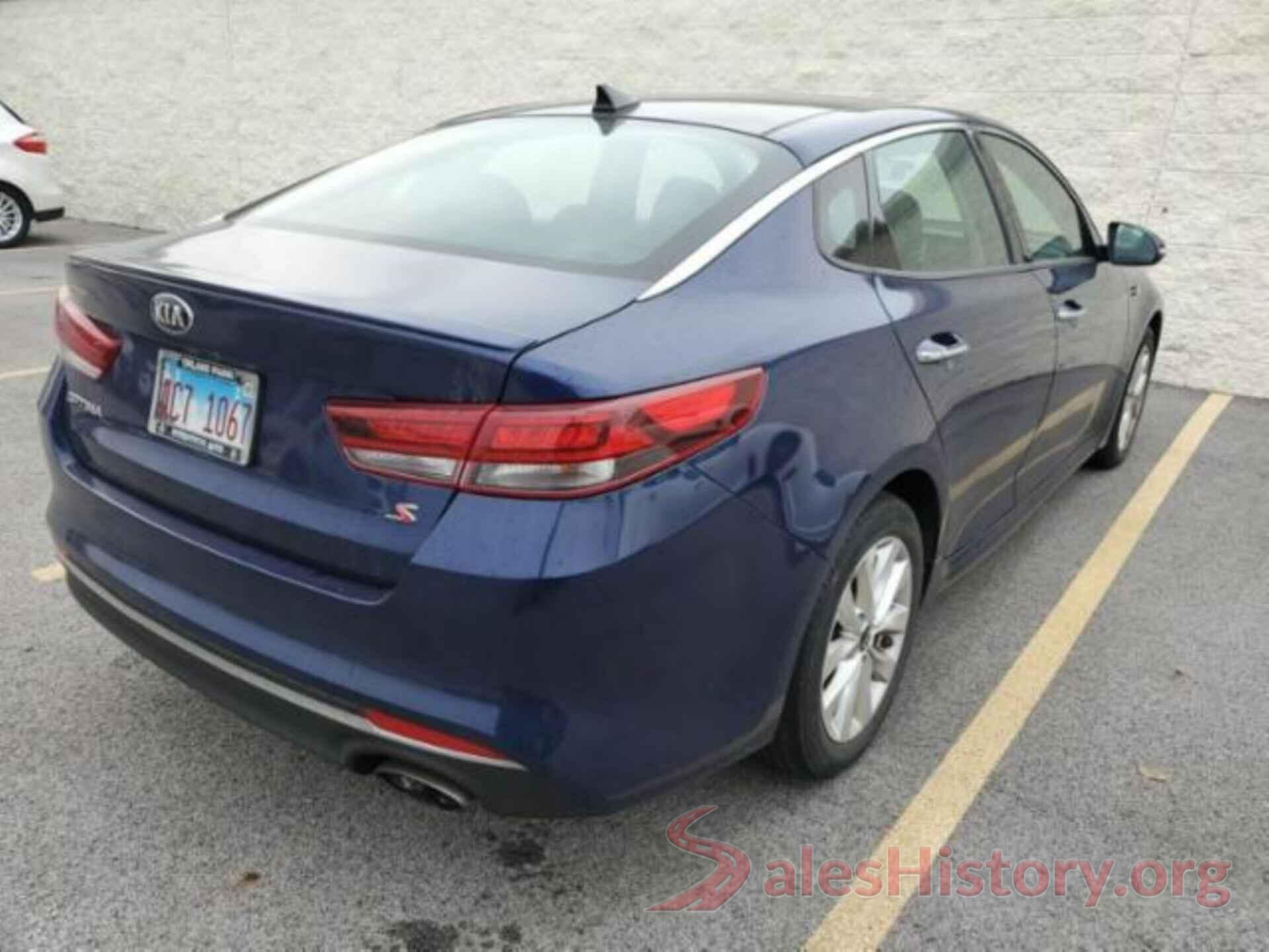 5XXGT4L35JG210001 2018 KIA OPTIMA