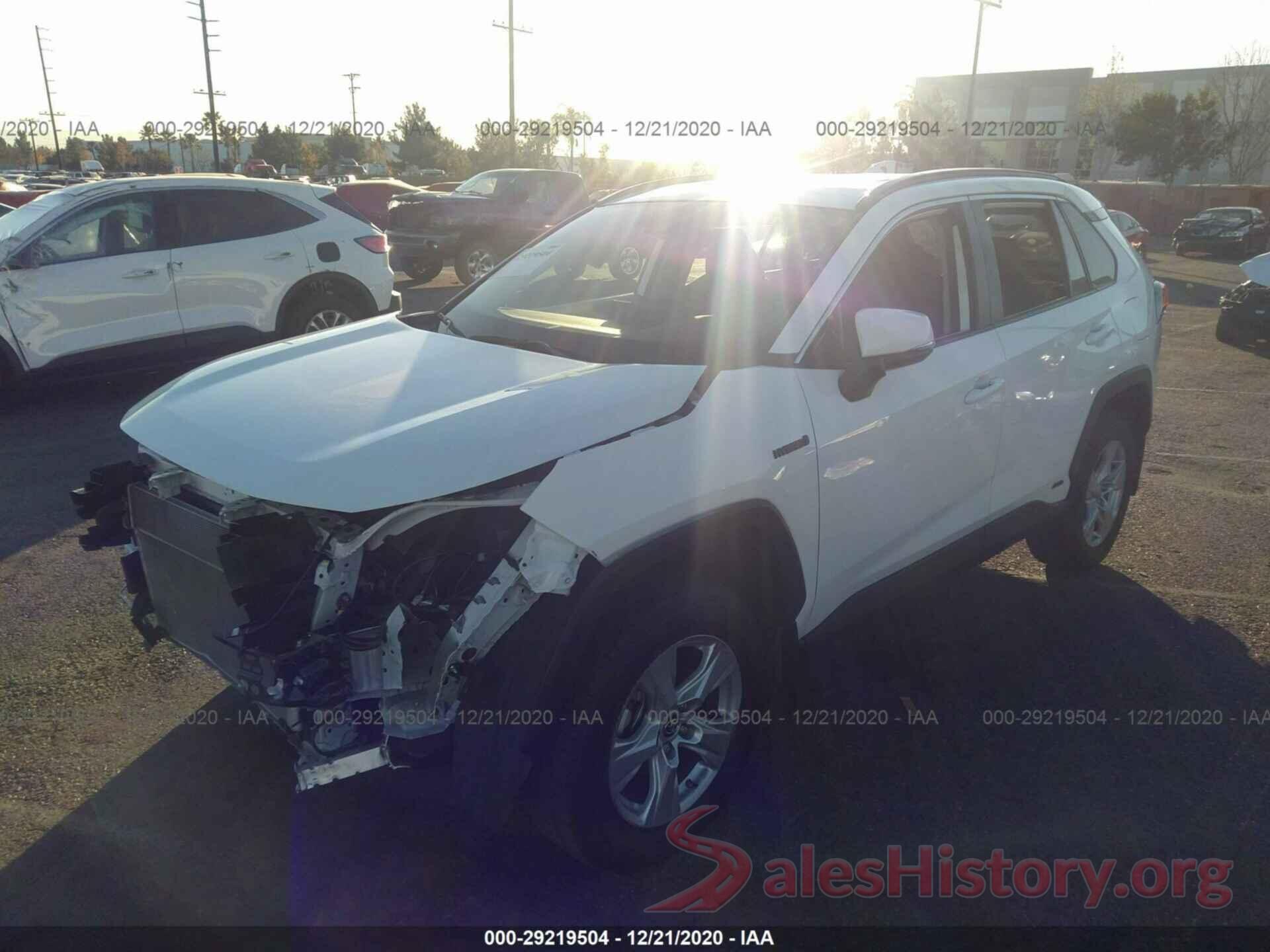 JTMRWRFV3KD508830 2019 TOYOTA RAV4