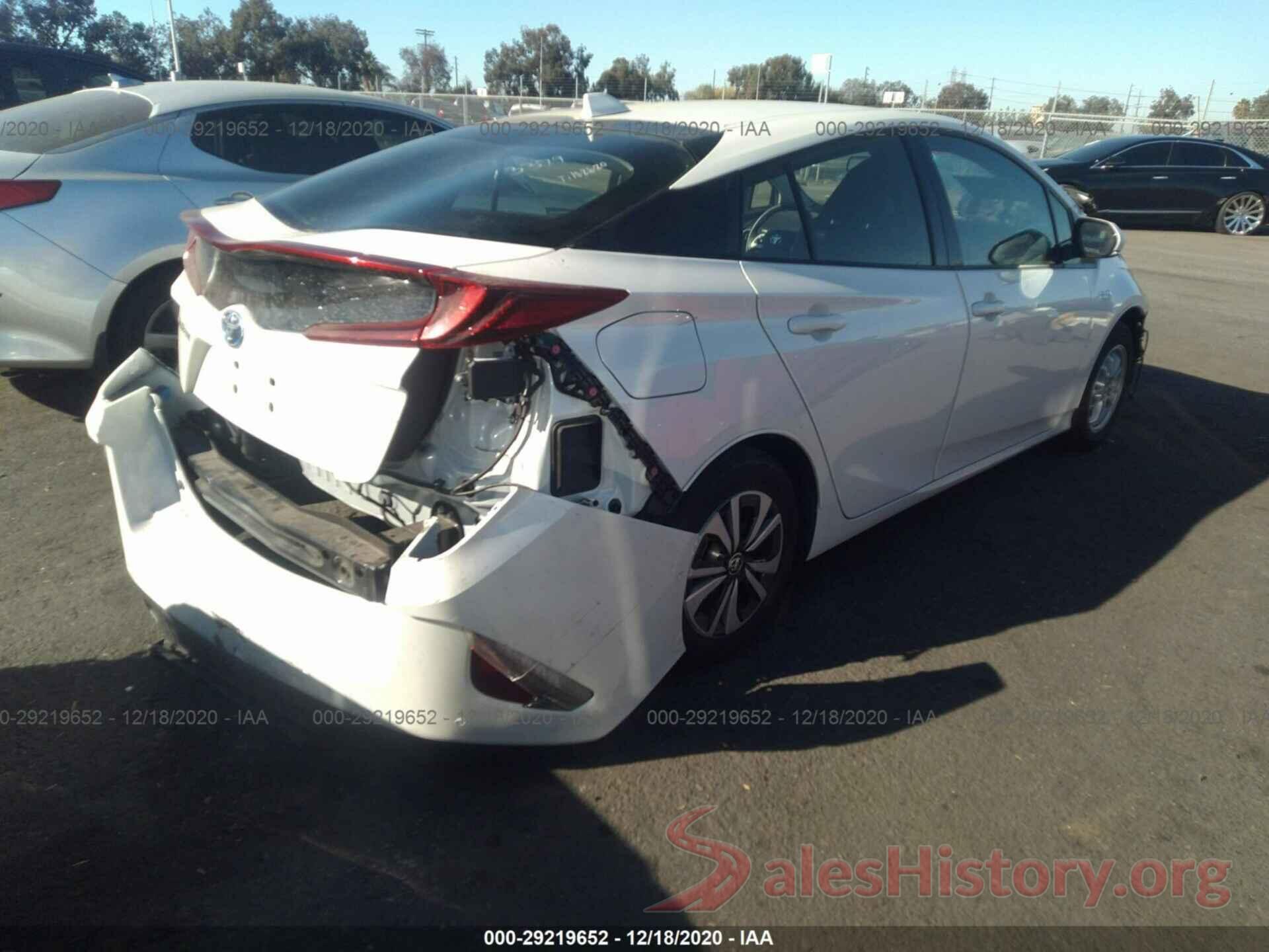 JTDKARFP4H3064082 2017 TOYOTA PRIUS PRIME