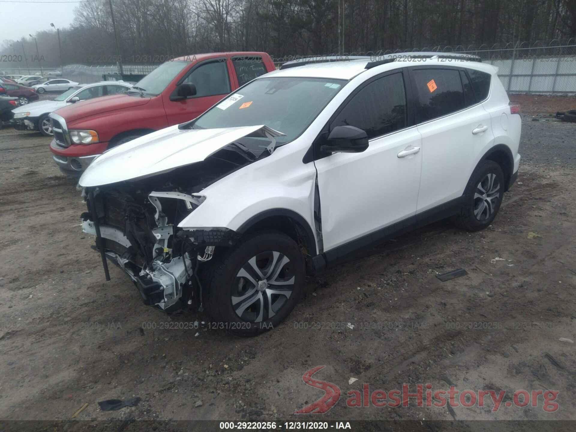 JTMZFREV8JJ207827 2018 TOYOTA RAV4