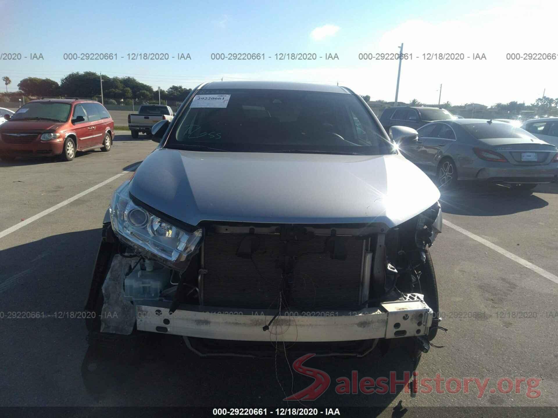 5TDZZRFH9KS291242 2019 TOYOTA HIGHLANDER