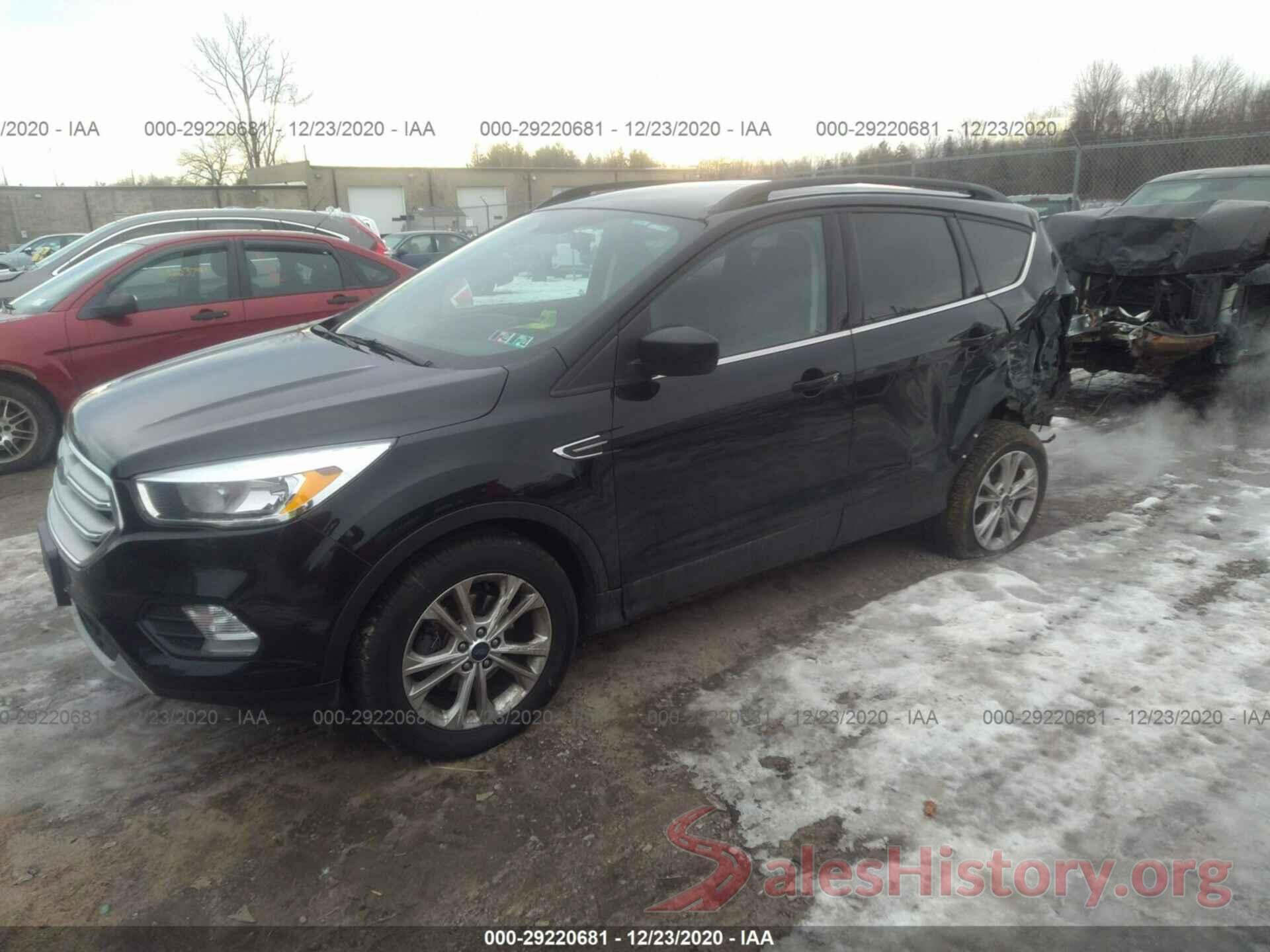 1FMCU0GD5JUA80136 2018 FORD ESCAPE