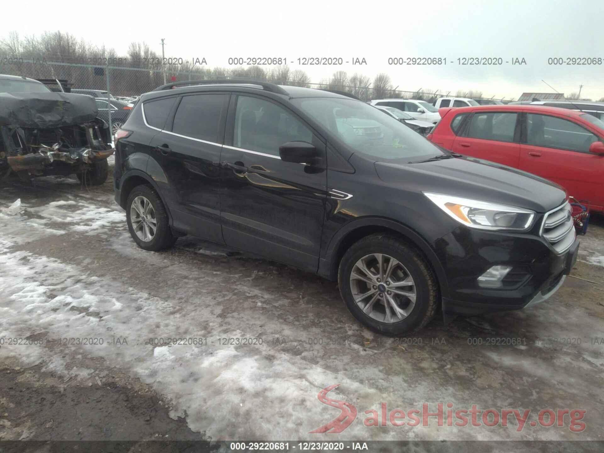 1FMCU0GD5JUA80136 2018 FORD ESCAPE