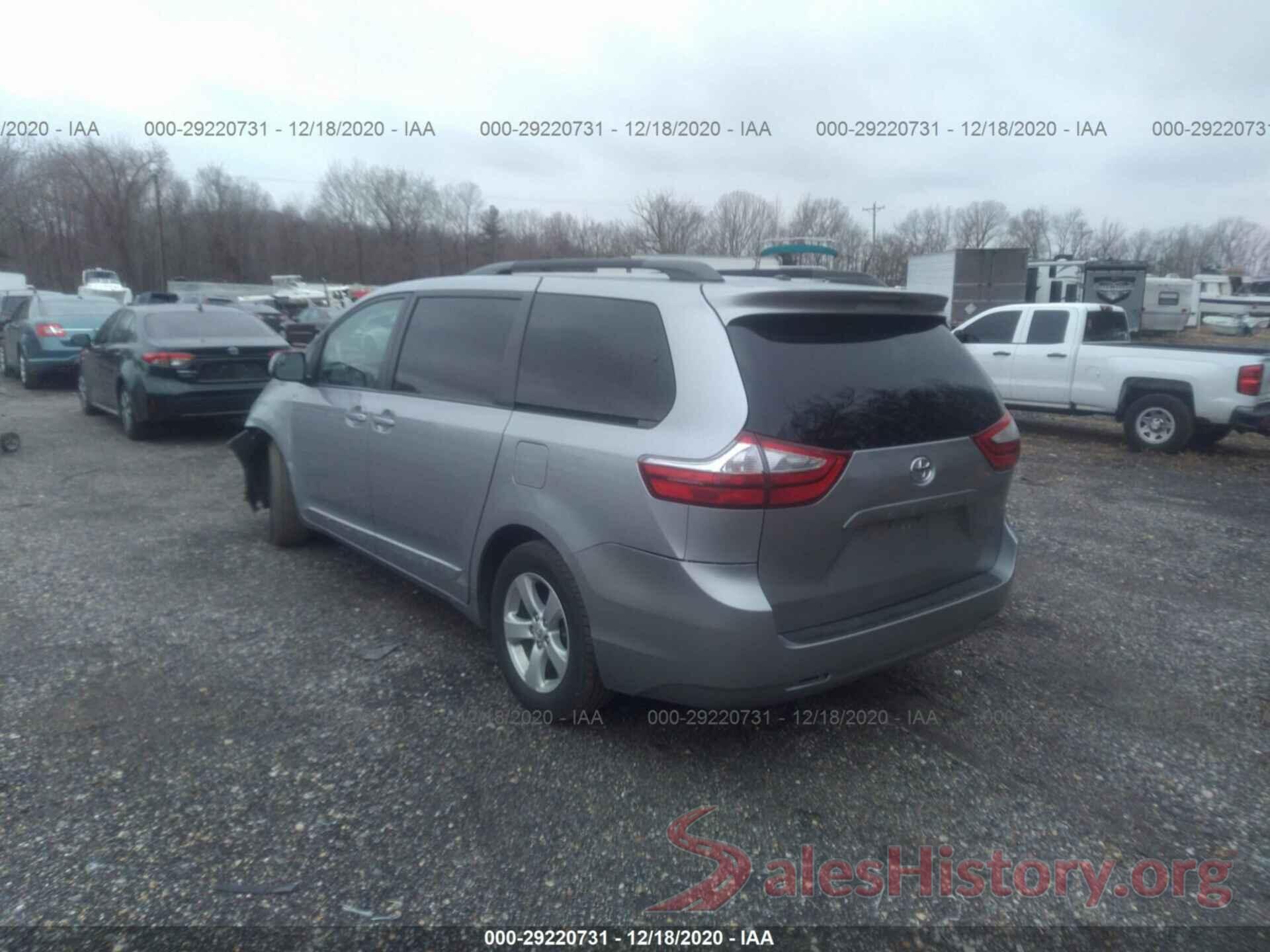 5TDKZ3DC6HS873796 2017 TOYOTA SIENNA